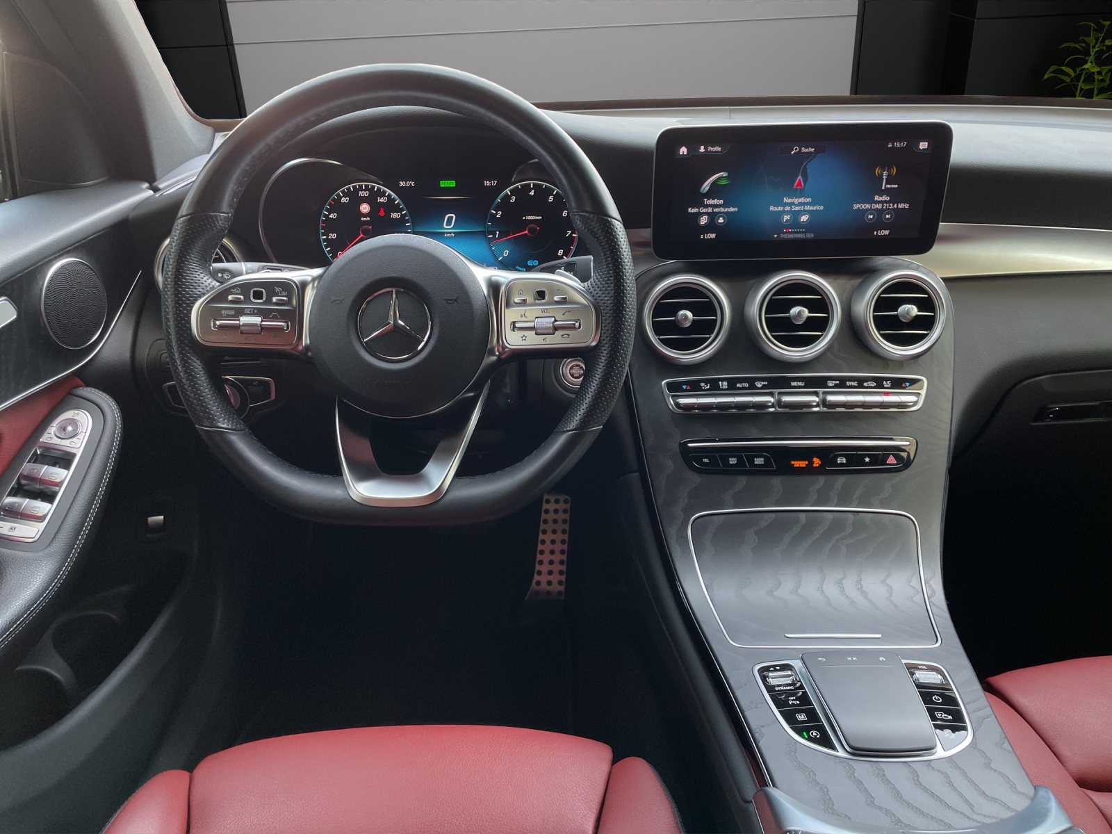 Image MERCEDES-BENZ GLC-300 GLC 300 AMG Line 4Matic