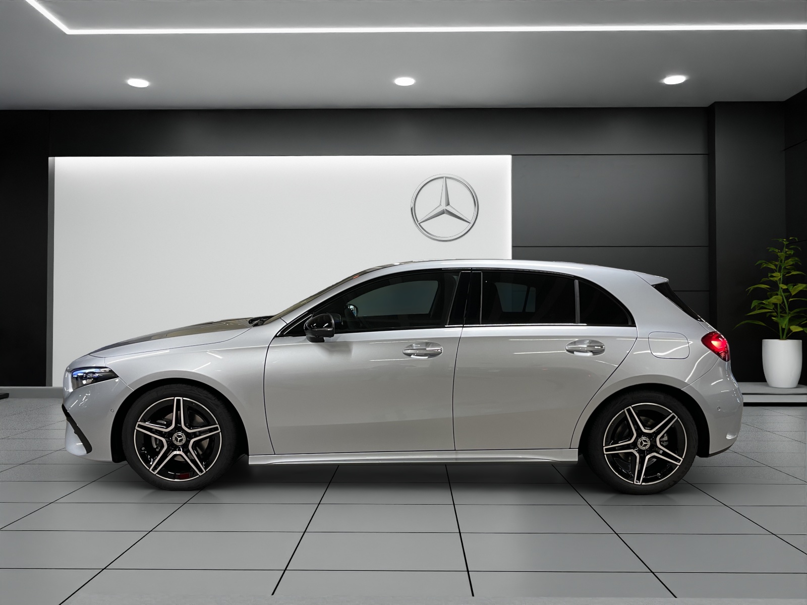 Image MERCEDES-BENZ A-200 A 200 Night Star 7G-DCT