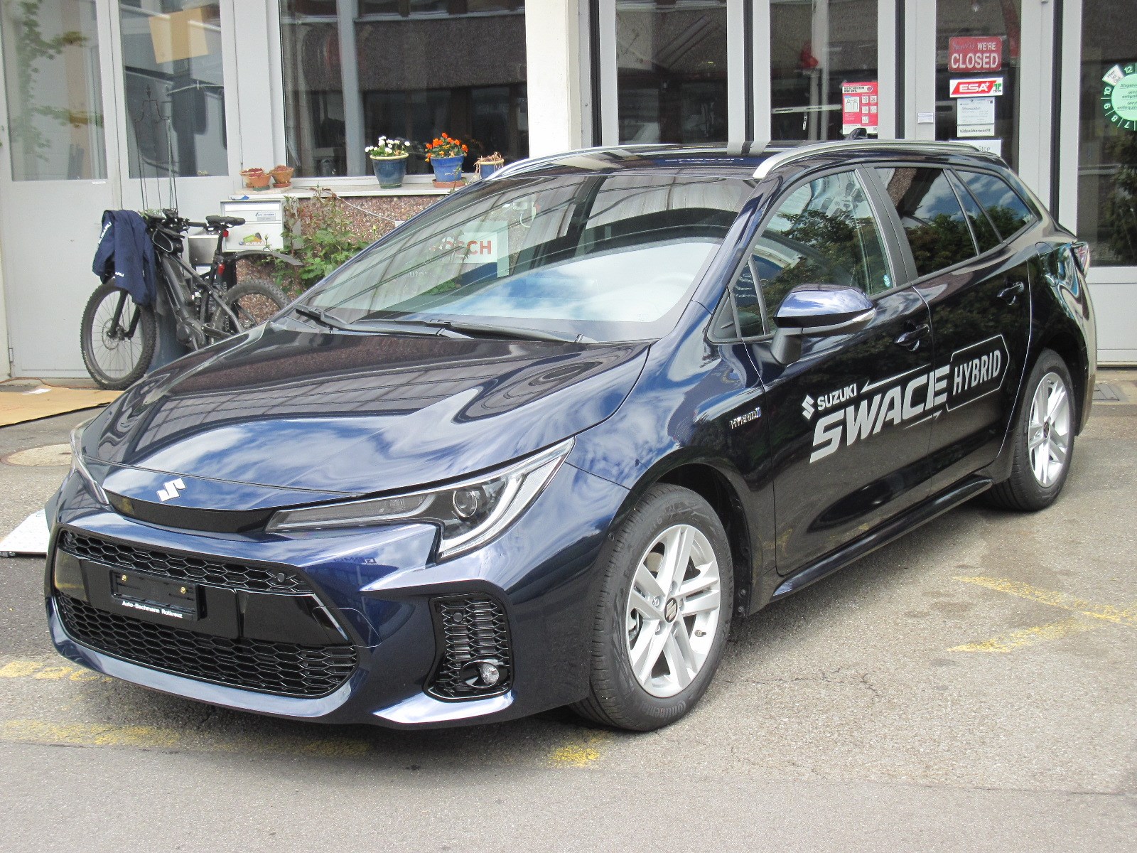 SUZUKI Swace 1.8 Hybrid Compact Top-image-8