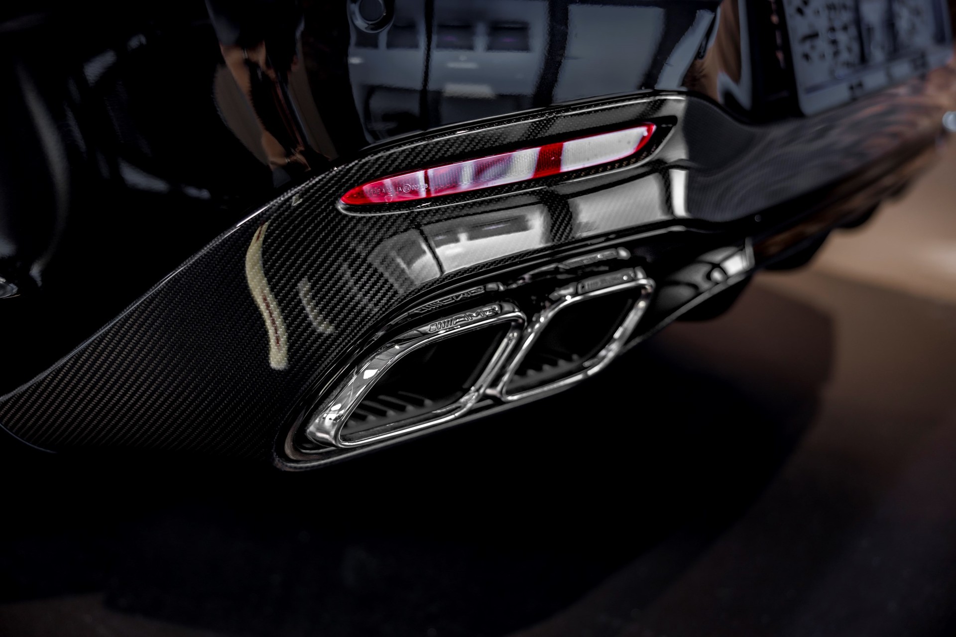 MERCEDES-BENZ AMG SL 63 4M Speedshift MCT-image-9