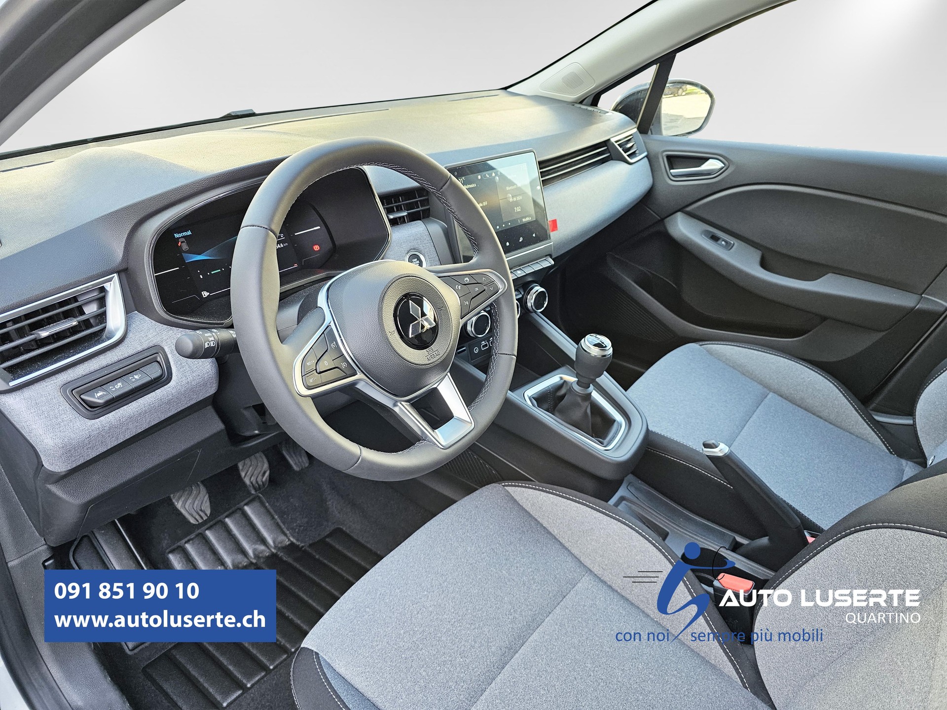MITSUBISHI Colt 1.0 Invite+-showroom-element-3