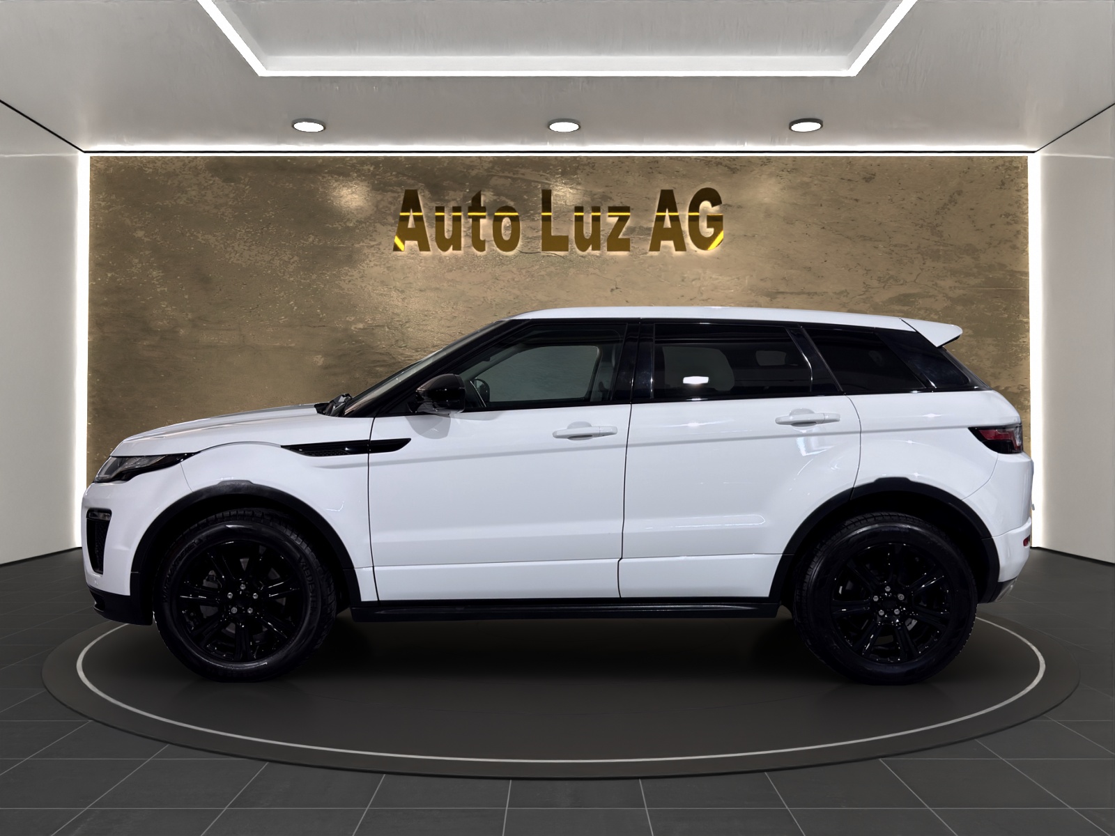 LAND ROVER Range Rover Evoque 2.0 TD4 SE Dynamic AT9-showroom-element-3