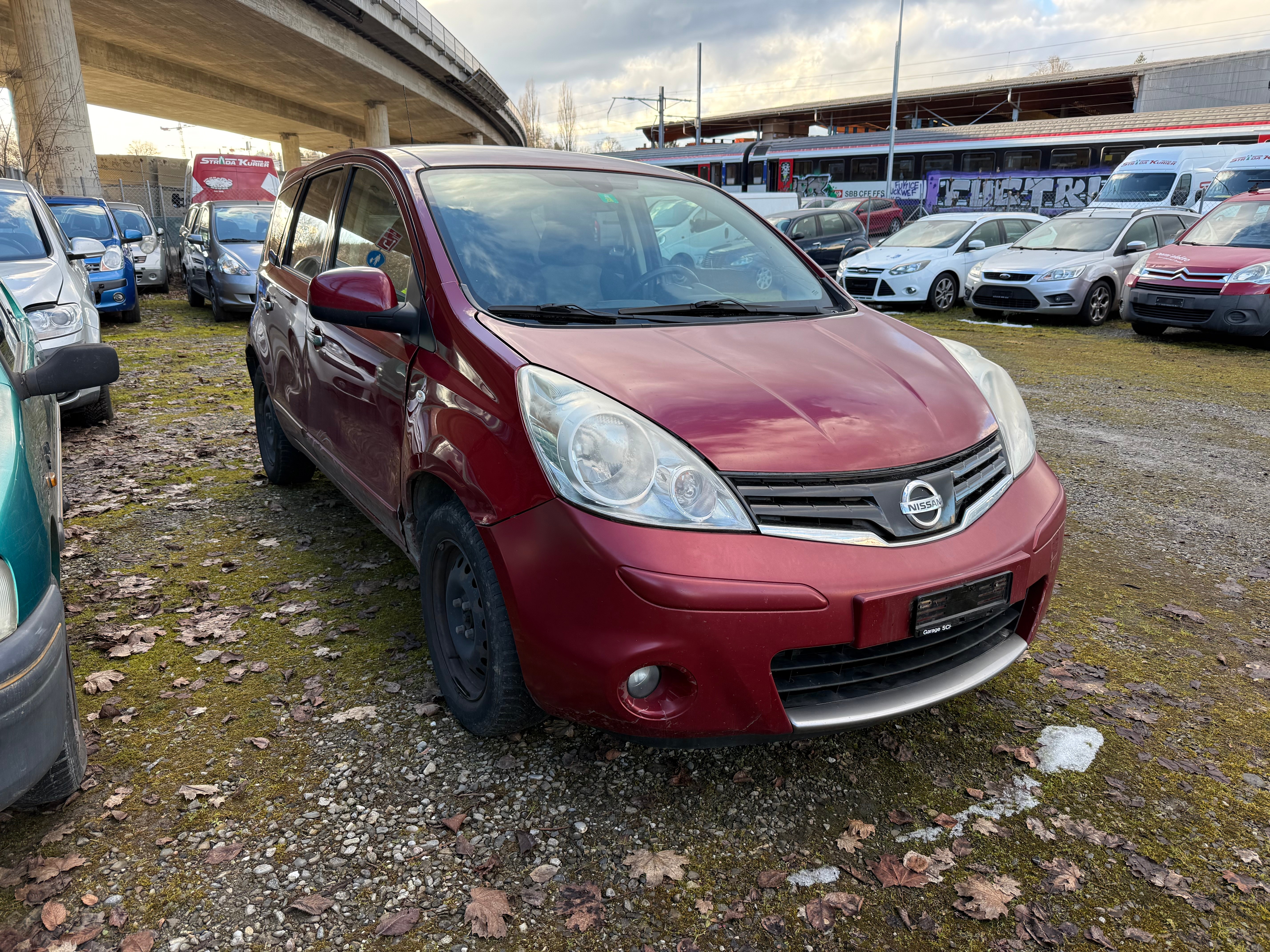 NISSAN Note 1.6 tekna (Kompaktvan / Minivan) Nissan NISSAN Note 1.6 tekna (Kompaktvan / Minivan)
