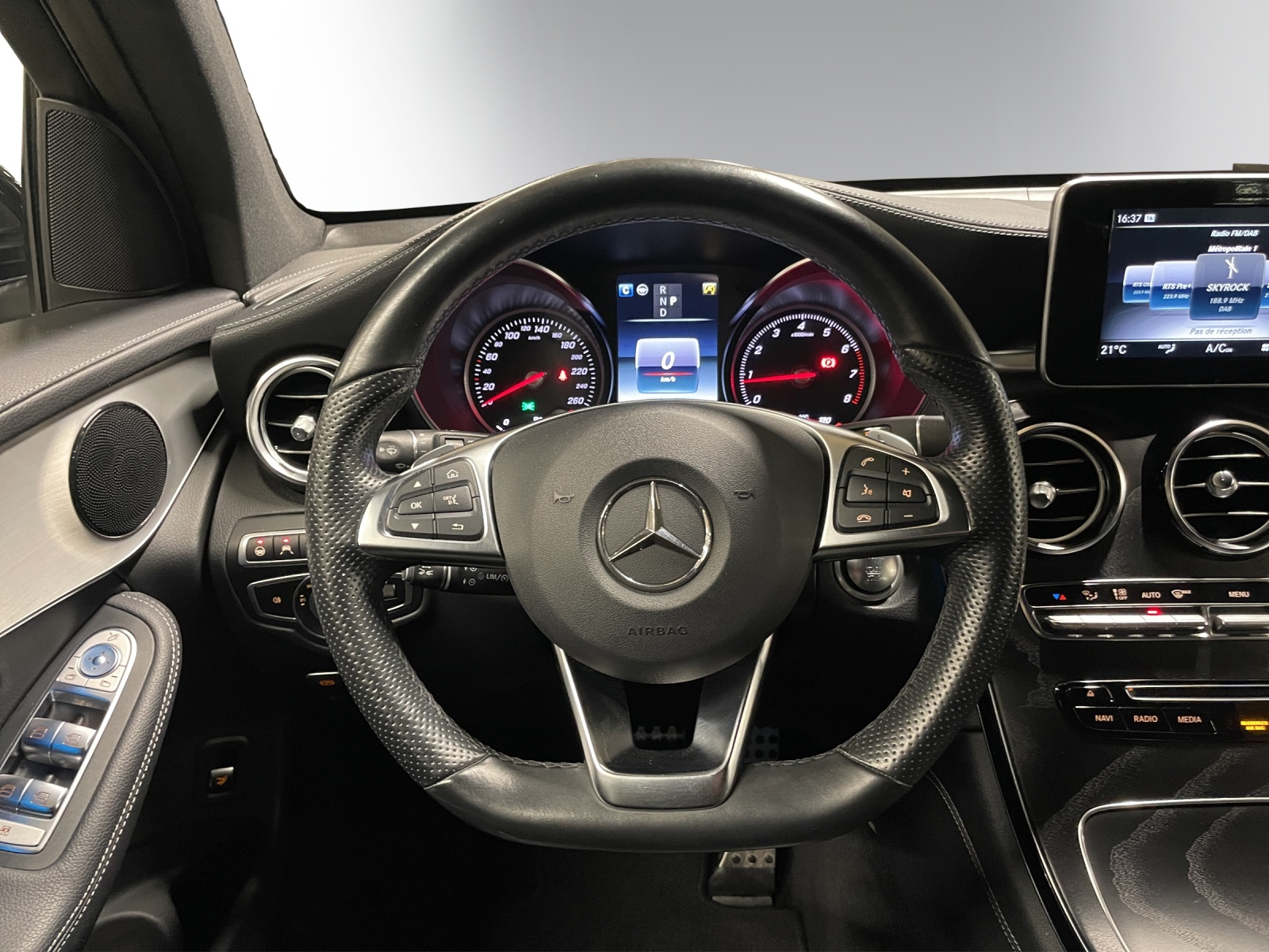 Image MERCEDES-BENZ GLC-250 GLC 250 AMG Line 4Matic