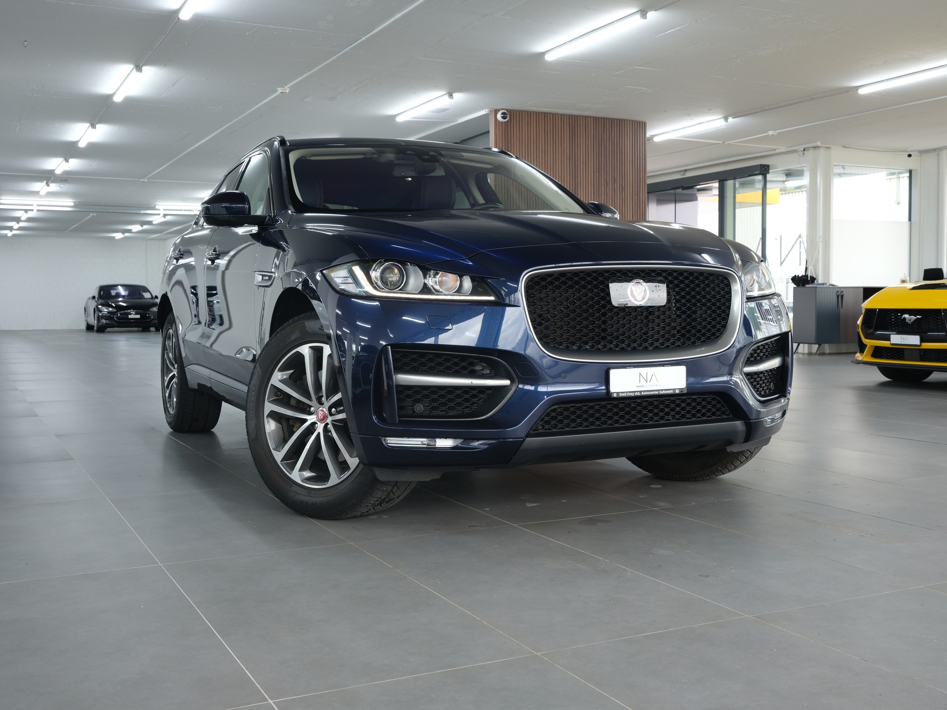JAGUAR F-Pace 30t 2.0 R-Sport AWD Automatik