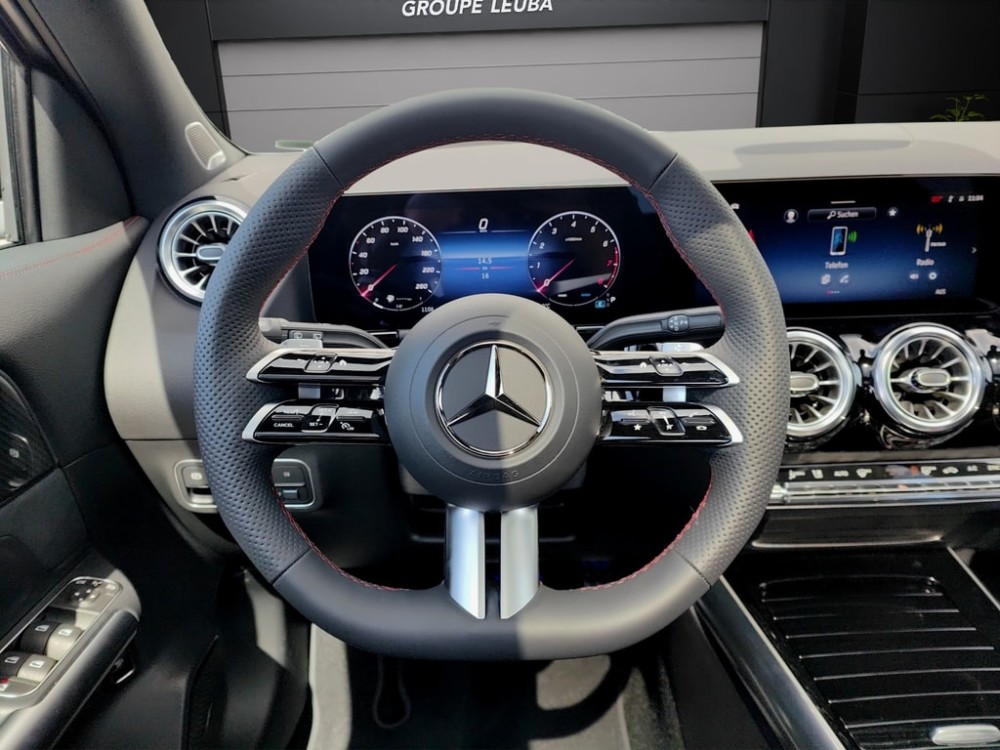 Image MERCEDES-BENZ GLA-220 GLA 220 4Matic 8G-DCT