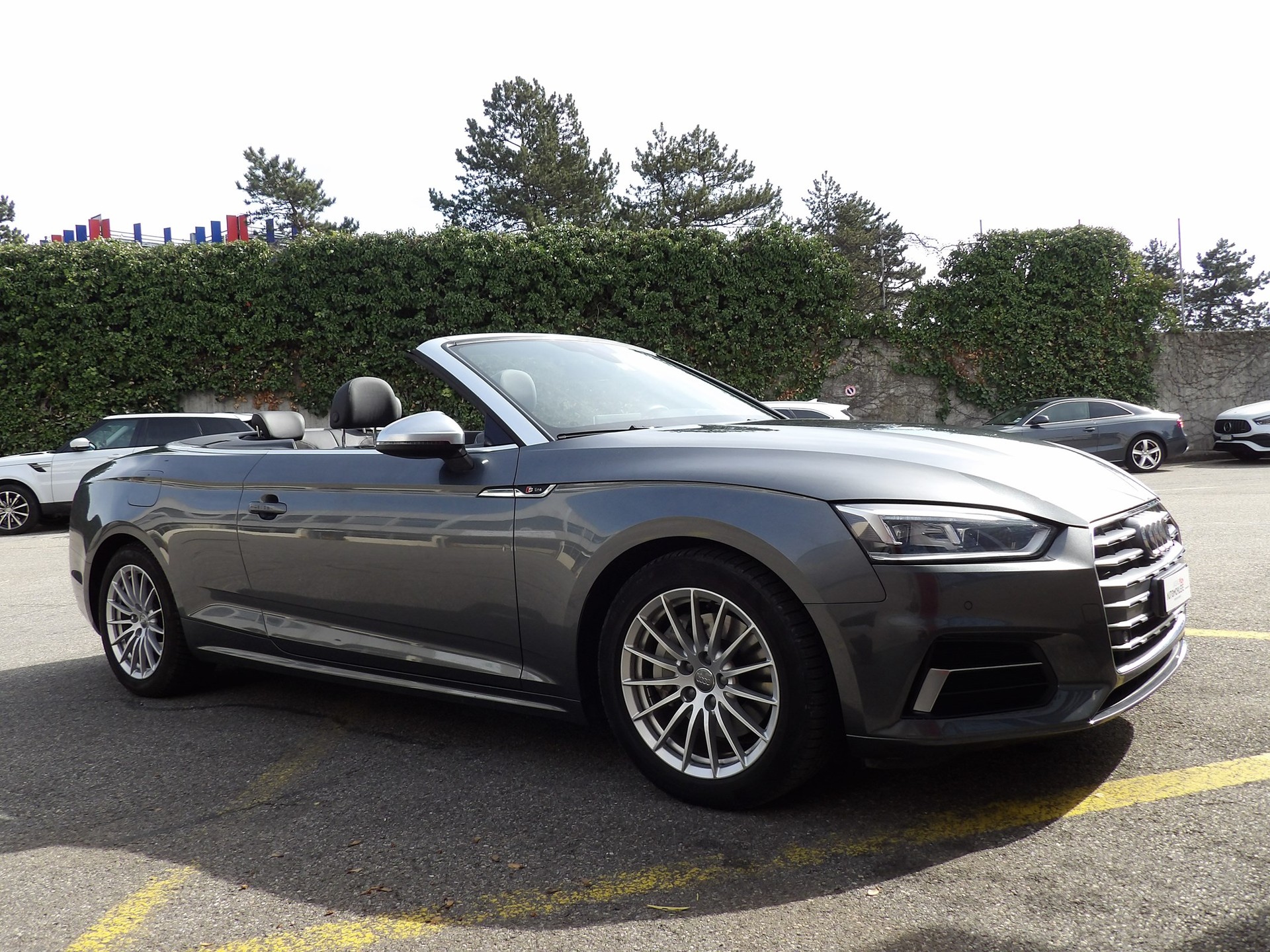AUDI A5 Cabriolet 2.0 TDI S-tronic-showroom-element-2