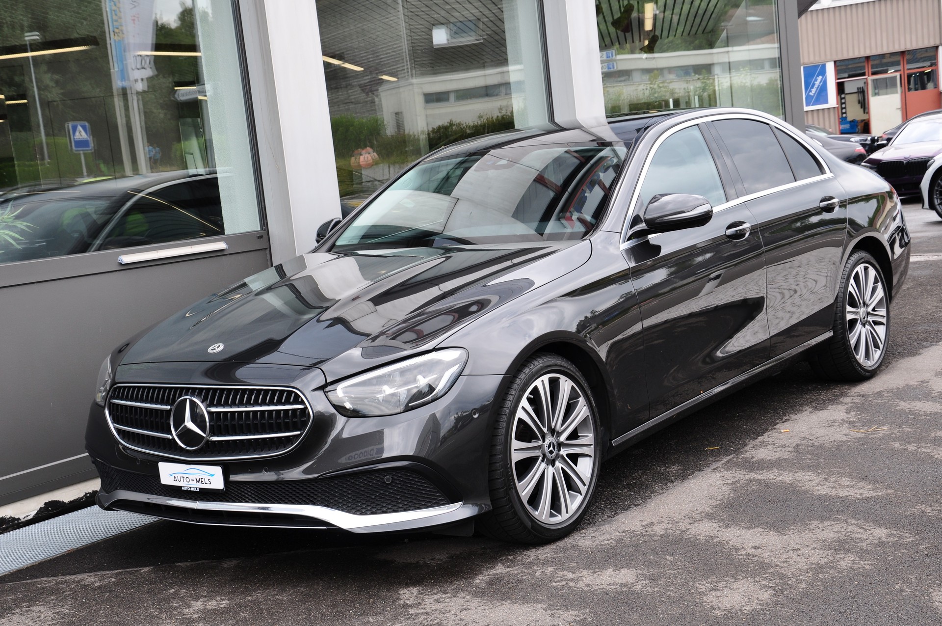 MERCEDES-BENZ E 220 d Avantgarde 9G-Tronic-showroom-element-3