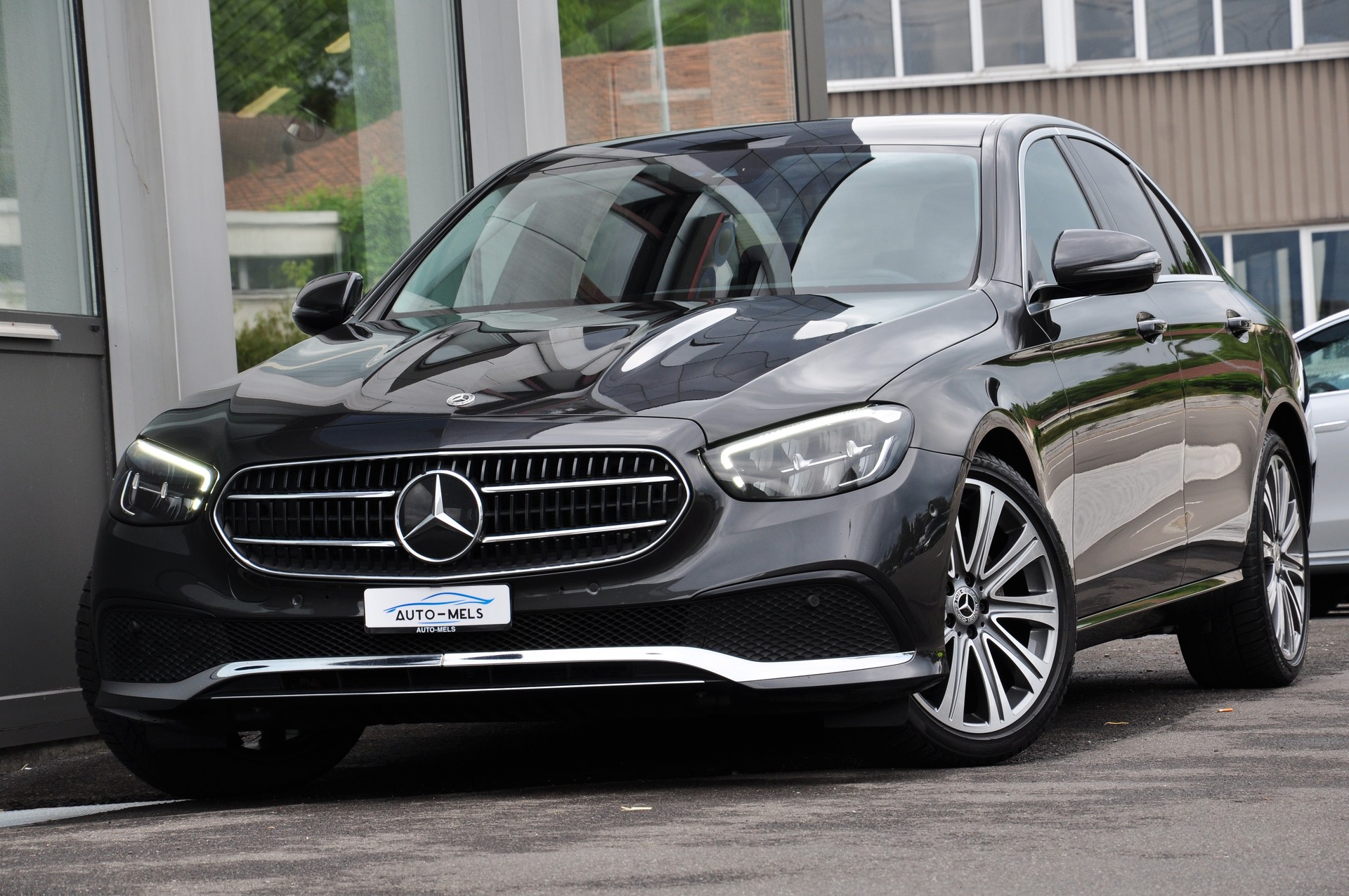 MERCEDES-BENZ E 220 d Avantgarde 9G-Tronic
