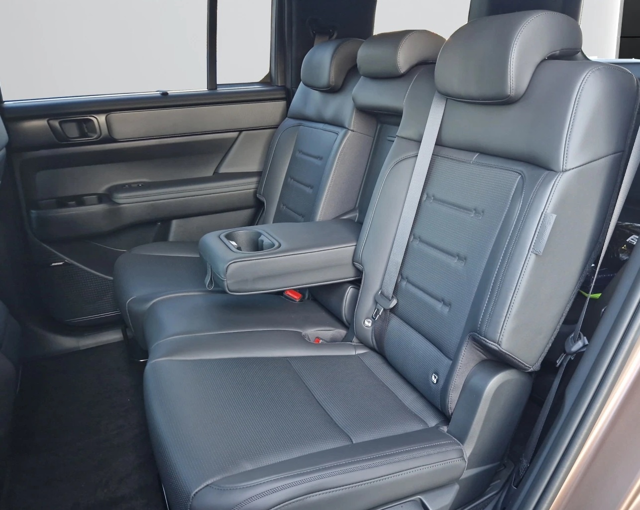 Image HYUNDAI SANTA-FE Vertex Calligraphy 7P PHEV