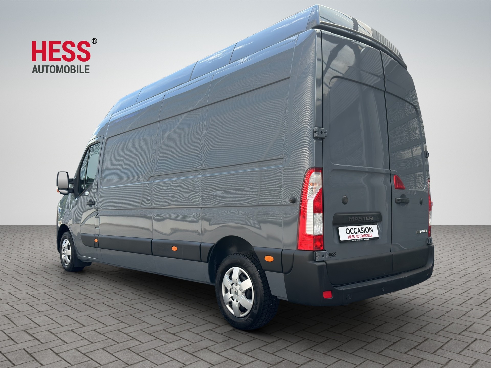 RENAULT Master T35 2.3dCi 135 L3H3-showroom-element-3