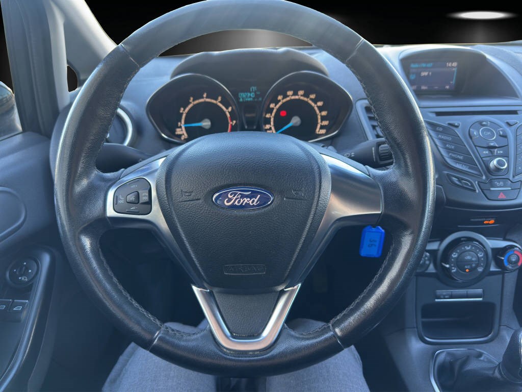 FORD Fiesta 1.0 80 Trend-image-12