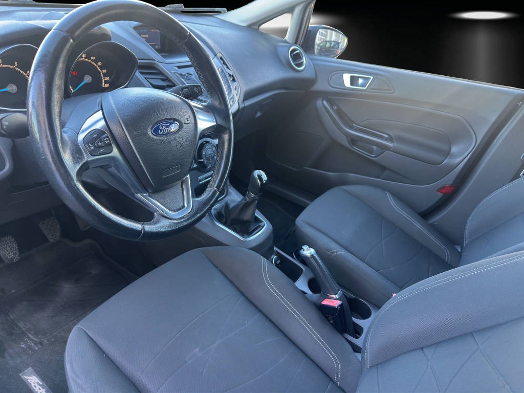 FORD Fiesta 1.0 80 Trend-image-8