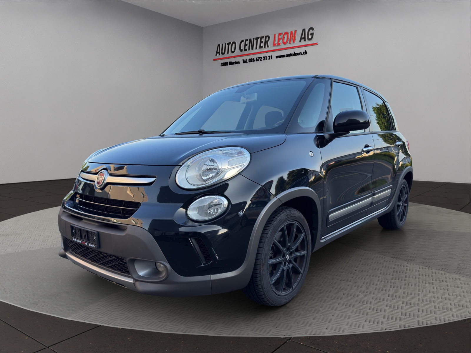 FIAT 500L 1.6 JTD Lounge-showroom-element-1