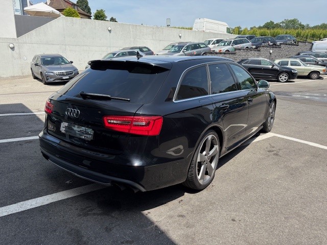 AUDI S6 Avant 4.0 V8 TFSI quattro S-Tronic-showroom-element-3