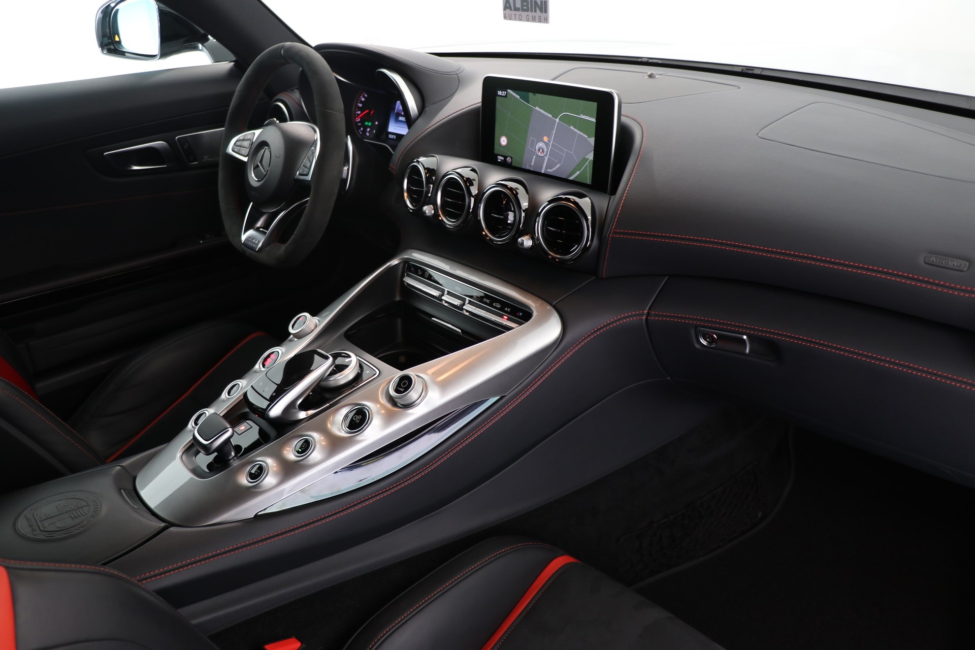 MERCEDES-BENZ AMG GT S Edition 1 Speedshift DCT-image-12