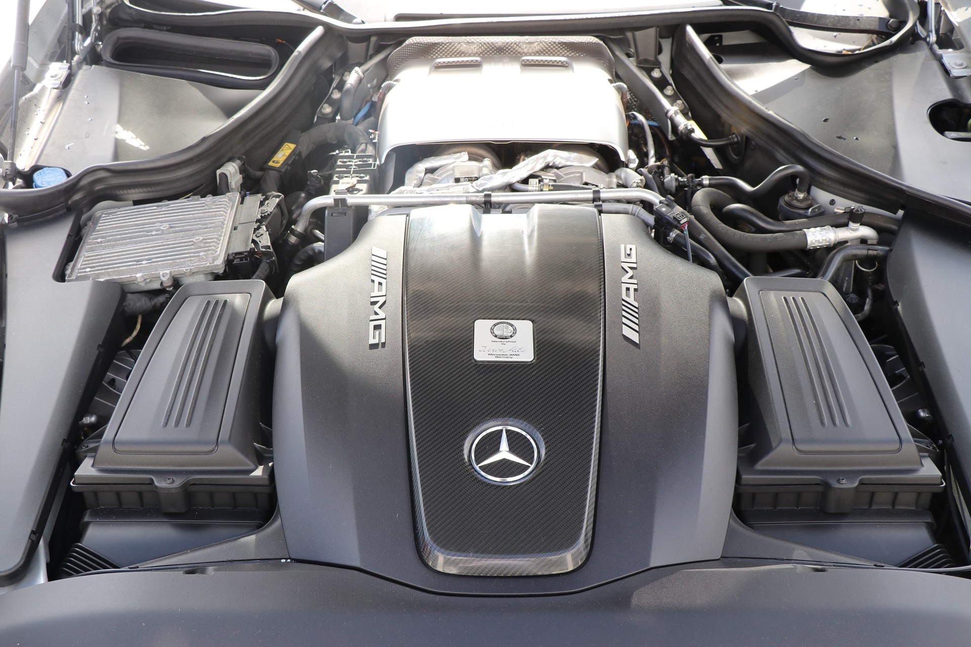 MERCEDES-BENZ AMG GT S Edition 1 Speedshift DCT-image-6