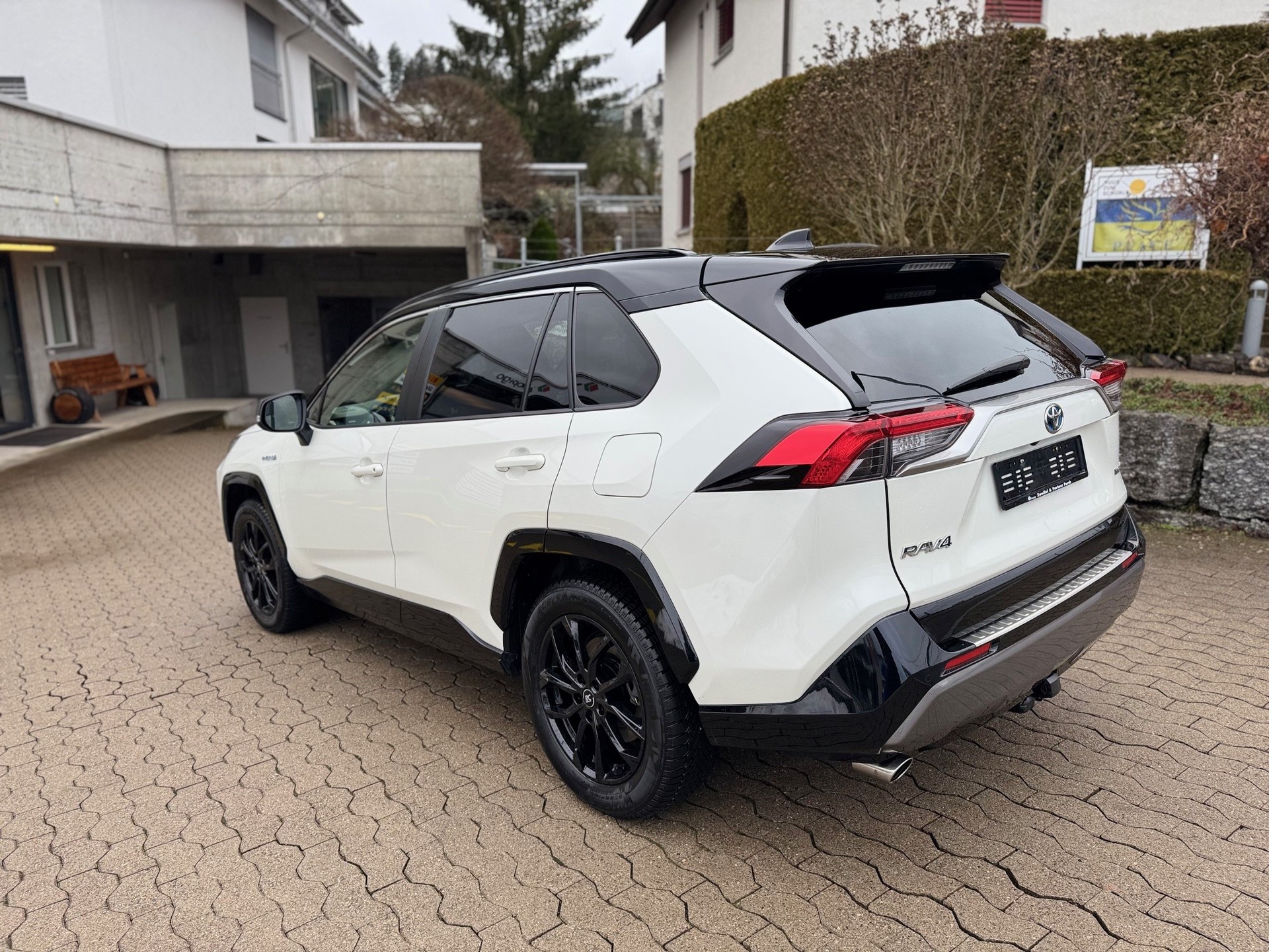 TOYOTA RAV-4 2.5 HSD Style e-CVT 4WD-showroom-element-3