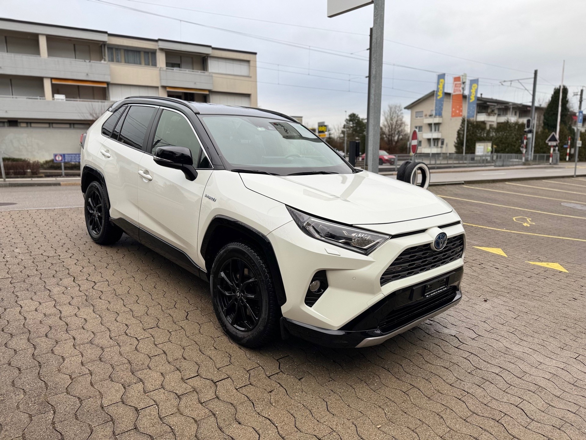 TOYOTA RAV-4 2.5 HSD Style e-CVT 4WD-showroom-element-1