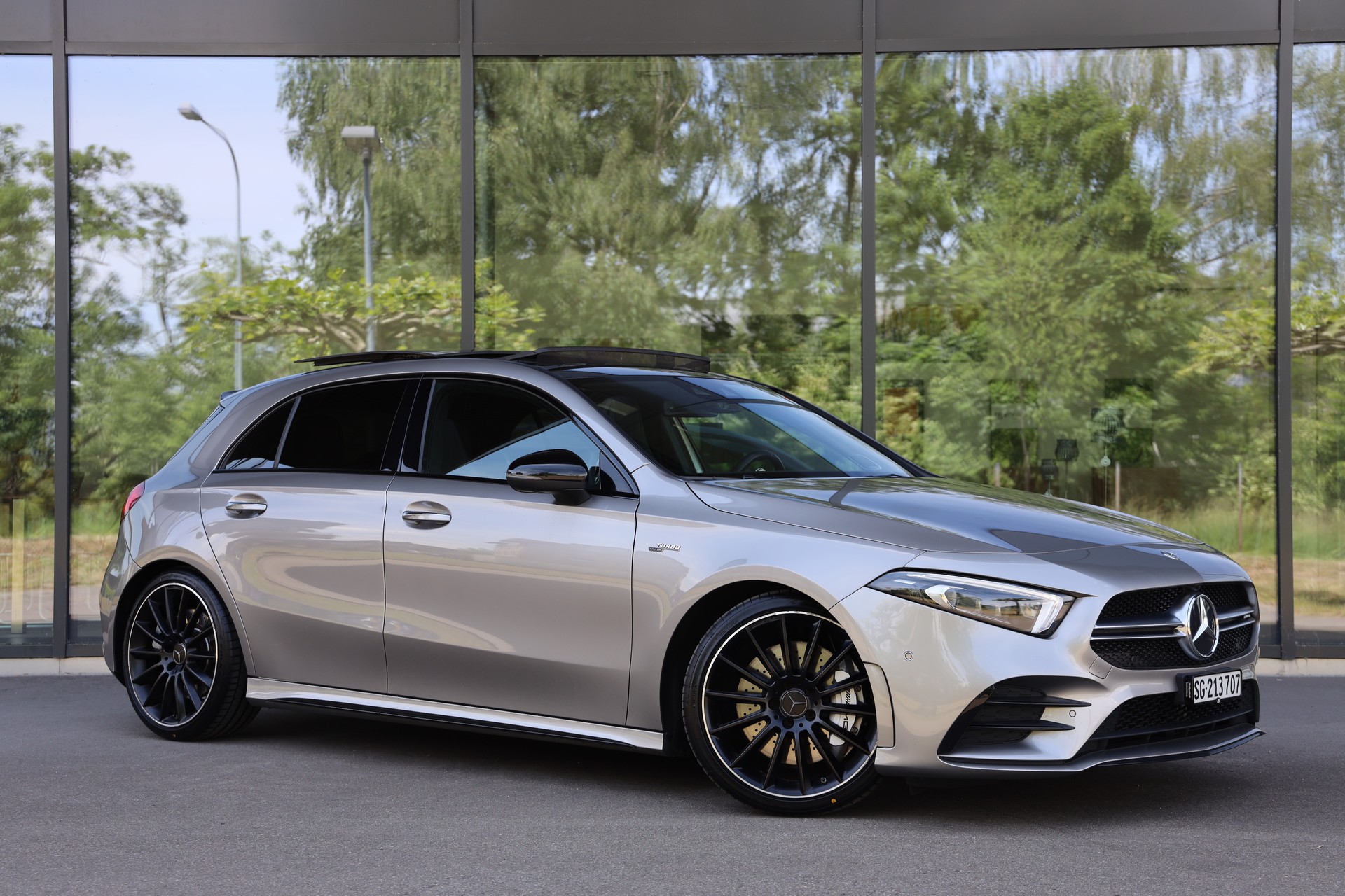 MERCEDES-BENZ A 35 AMG 4Matic Speedshift