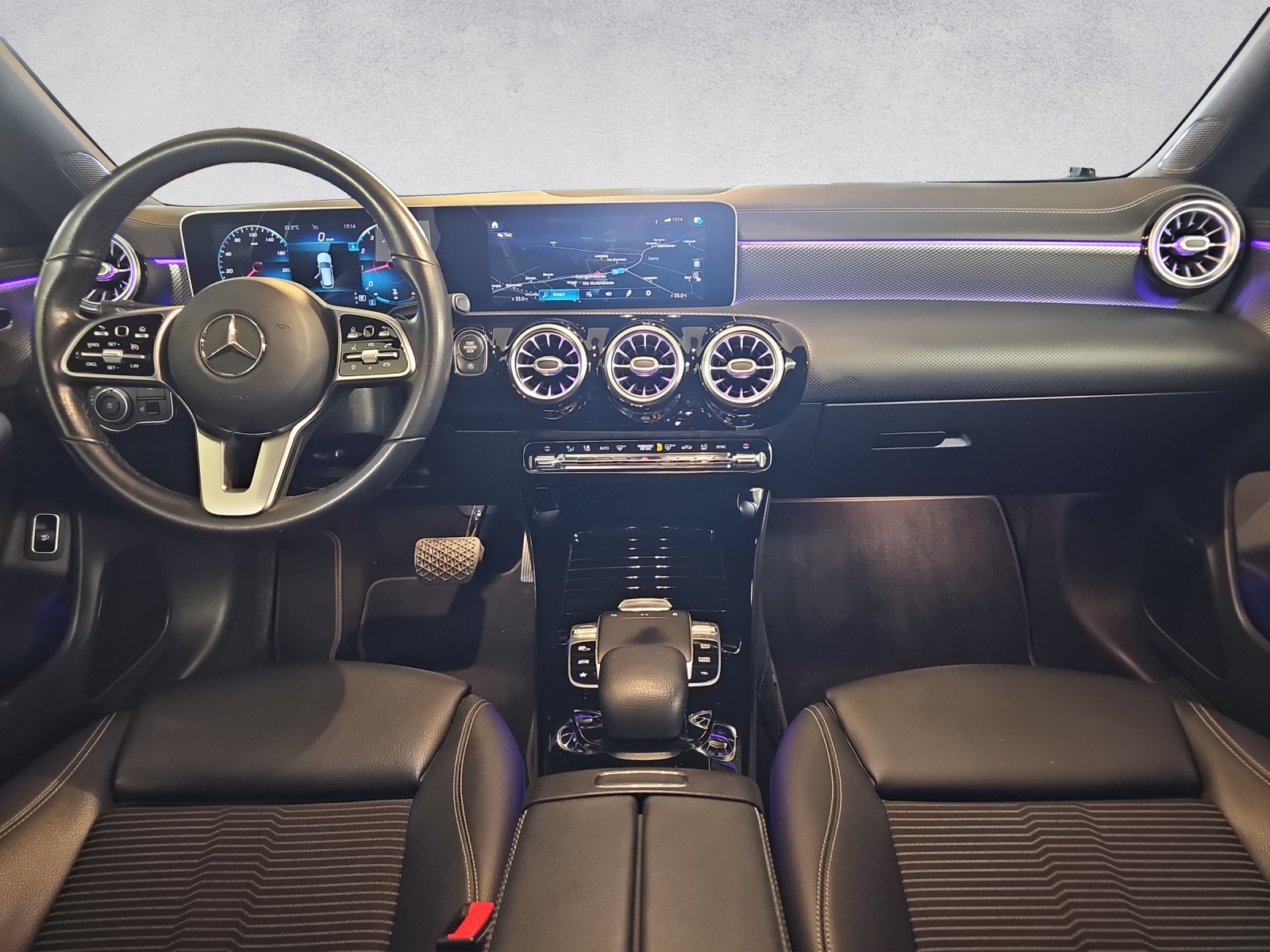 MERCEDES-BENZ CLA Shooting Brake 200 Progressive 7G-DCT-image-6