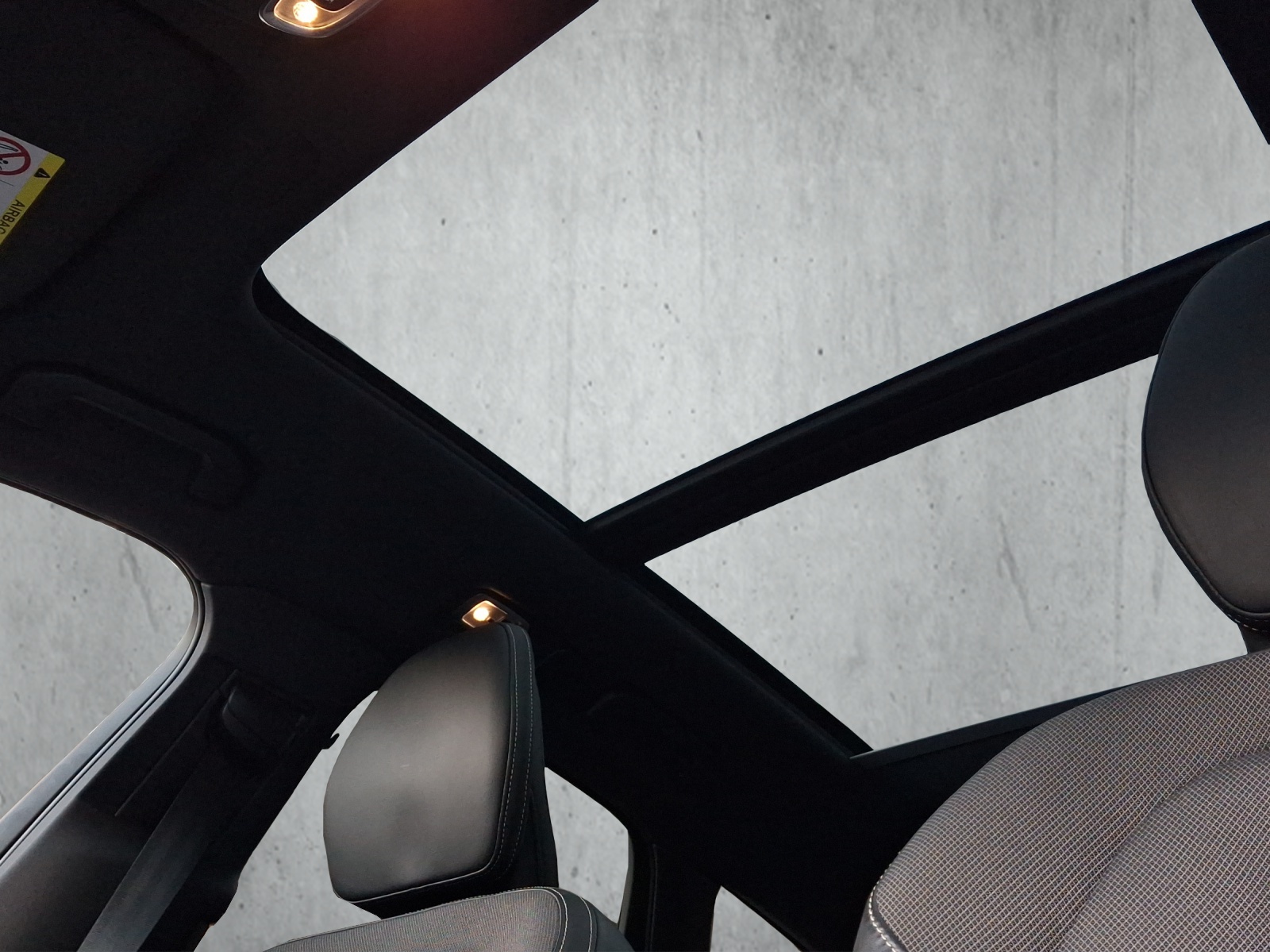 Image VOLVO XC60 XC60 B4 Diesel Mild Hybrid AWD R-Design Geartronic