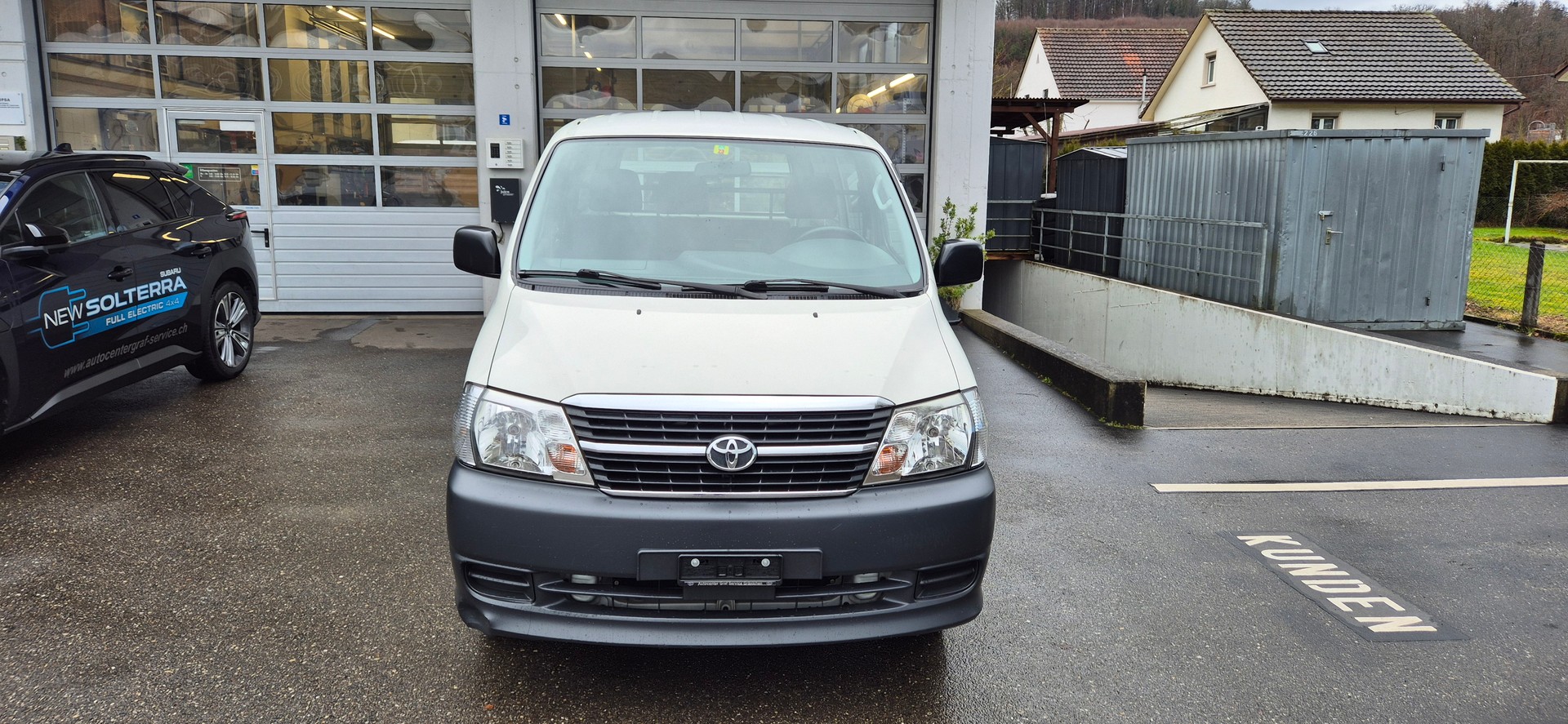 TOYOTA Hiace D-4D Kombi LWB