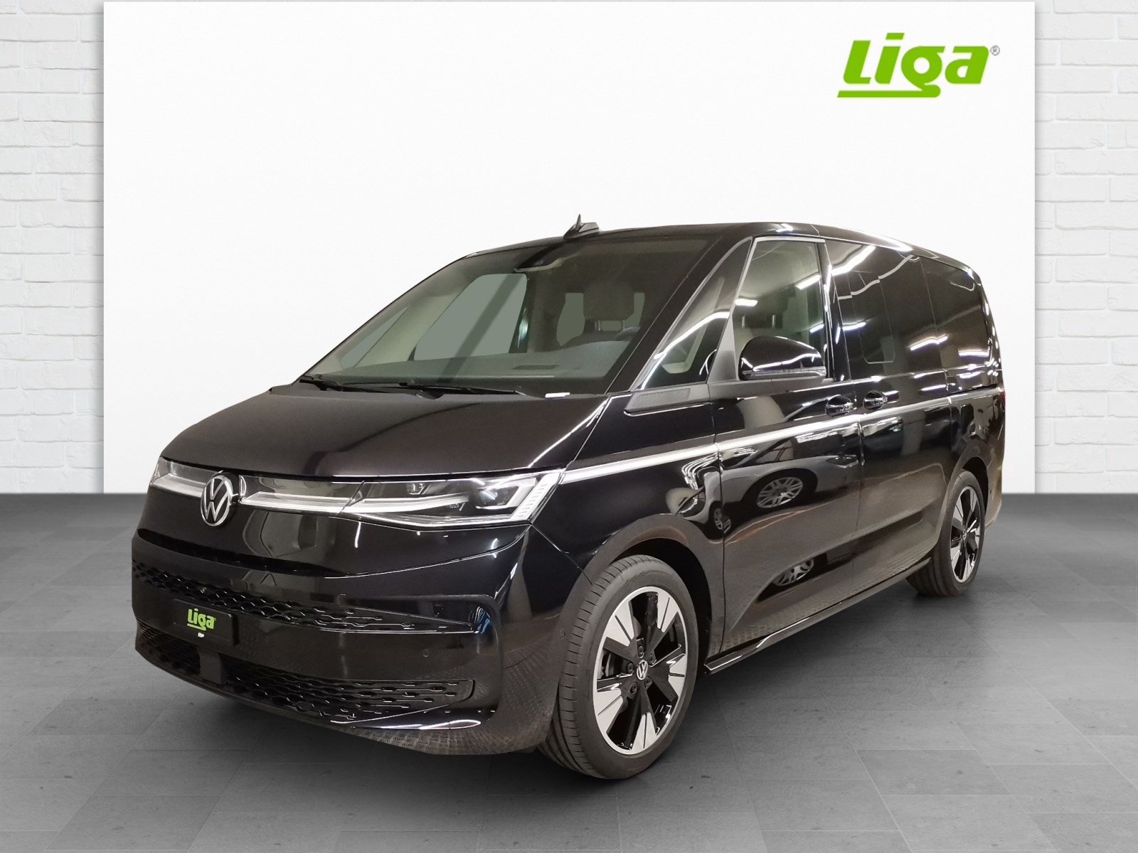 VW T7 Multivan lang 1.5 TSI eHybrid Style Liberty DSG 4motion-showroom-element-1
