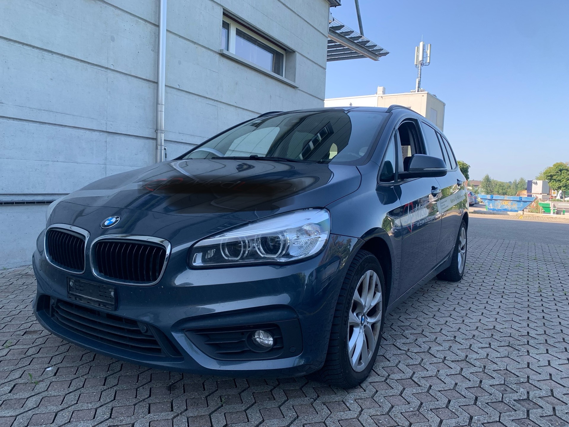 BMW 220d Gran Tourer Steptronic-showroom-element-1