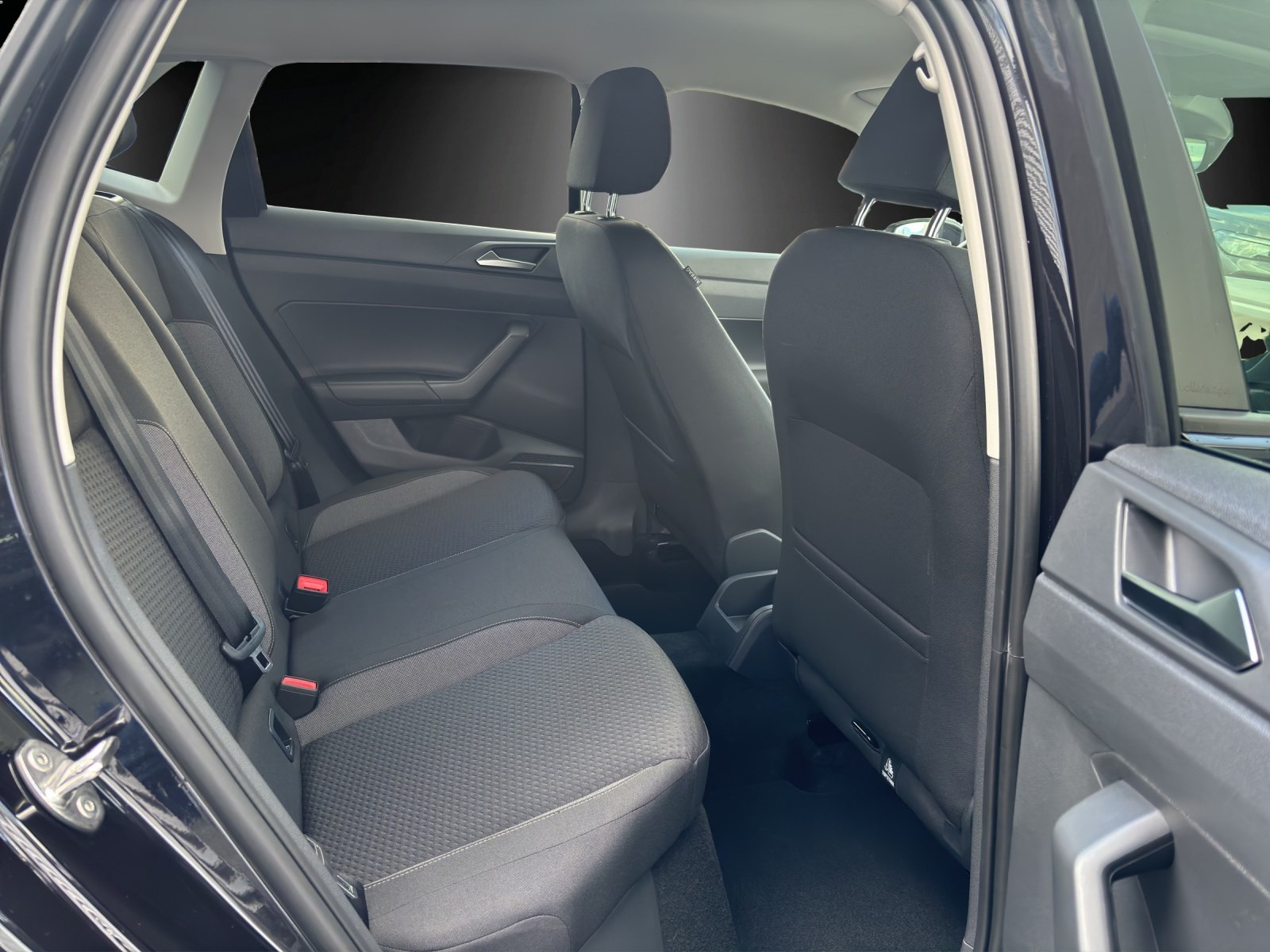 VW Polo 1.0 TSI Basis-image-7