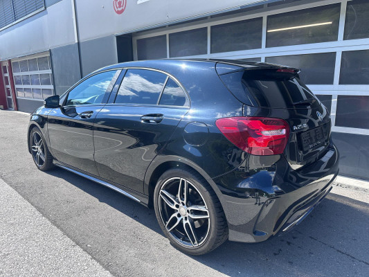 MERCEDES-BENZ A 250 AMG Line 4Matic-showroom-element-2