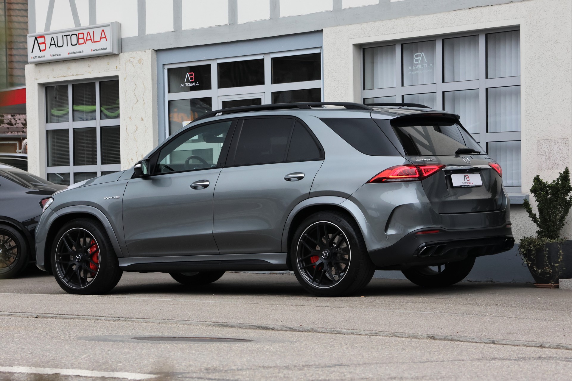 MERCEDES-BENZ GLE 63 S AMG 4Matic+ 9G-Speedshift MSI+ (CH)-showroom-element-3