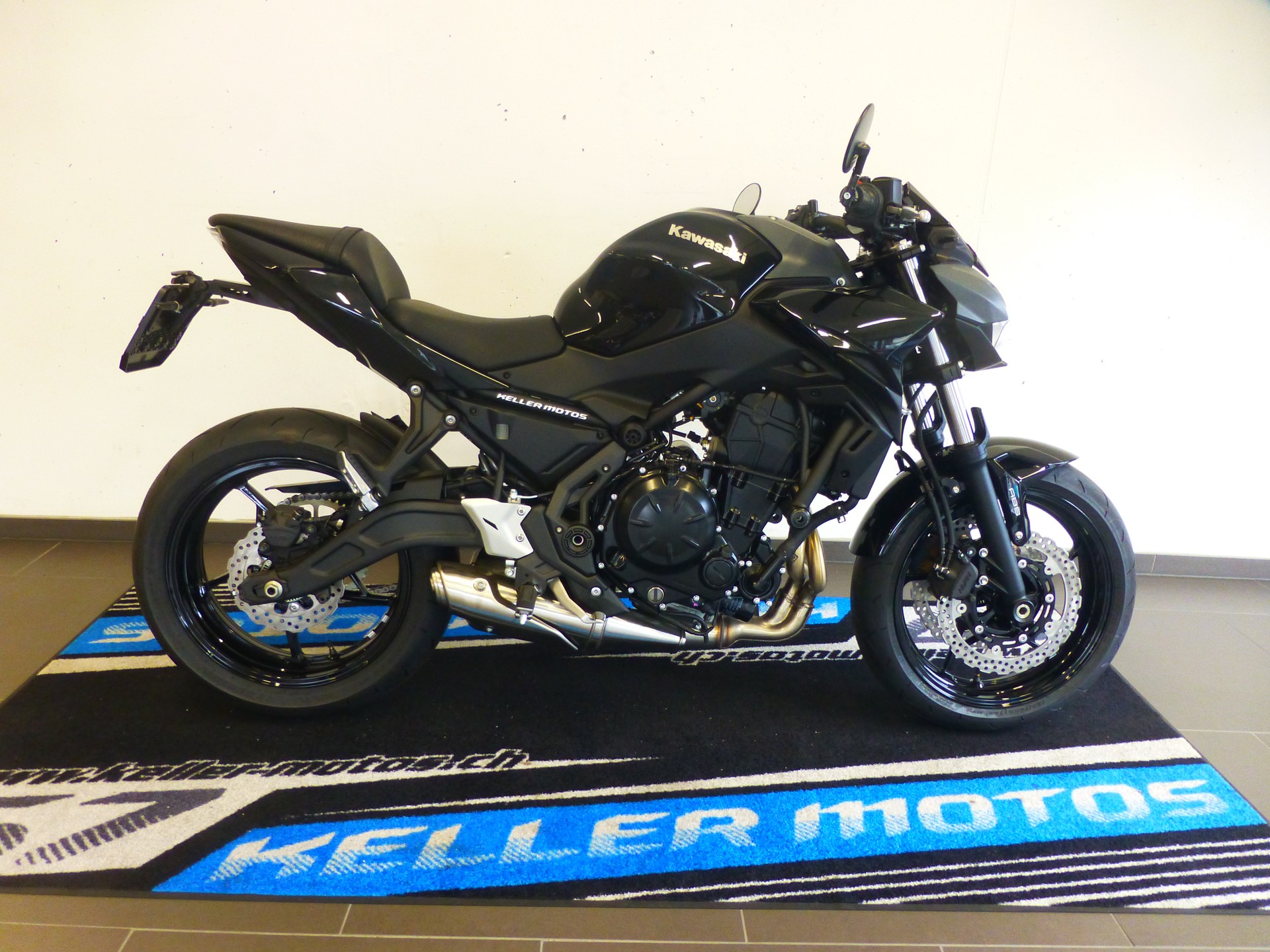 KAWASAKI Z 650 (35kW/50kW) Platin Edition For sale