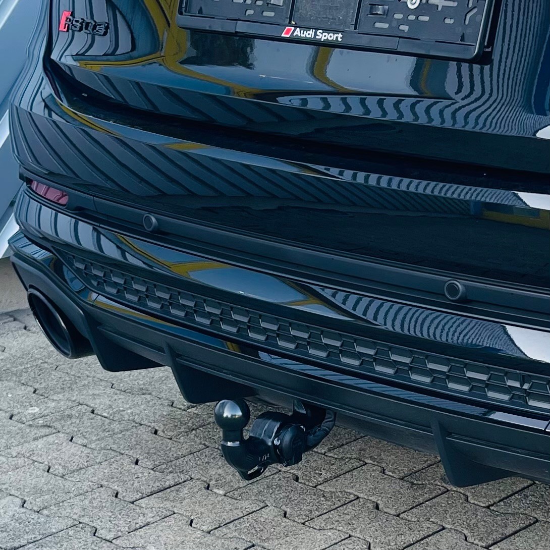 AUDI RS Q3 Sportback quattro S tronic-showroom-element-3