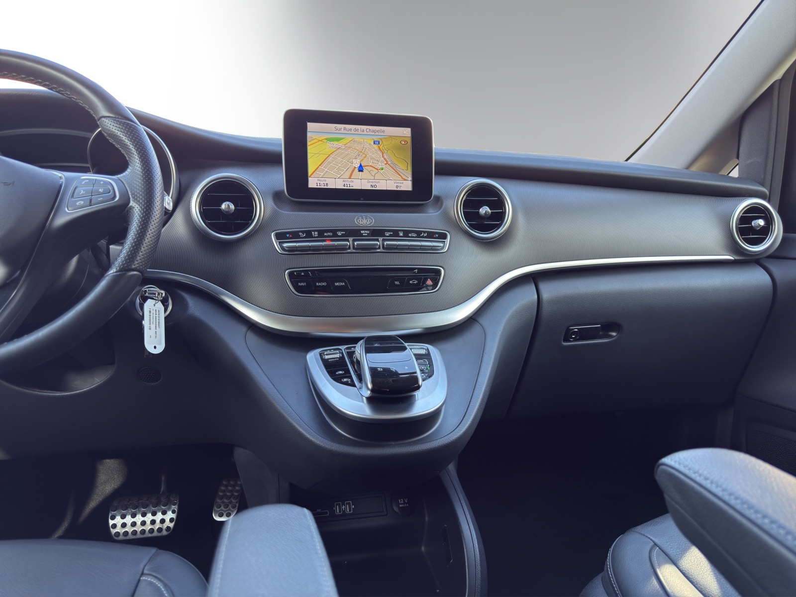 Image MERCEDES-BENZ V-250 V 250 d L 4Matic