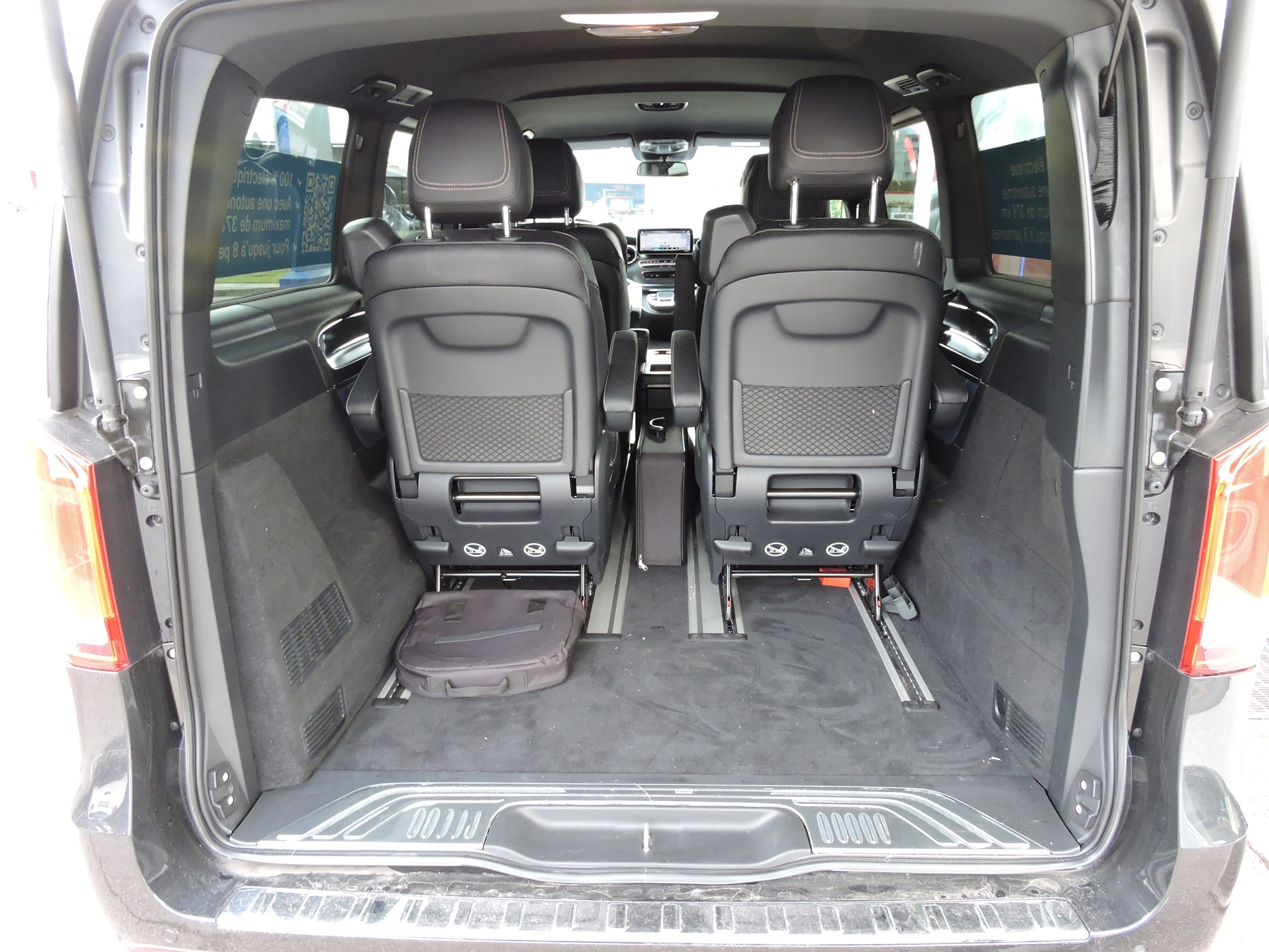 Image MERCEDES-BENZ EQV-300 EQV 300