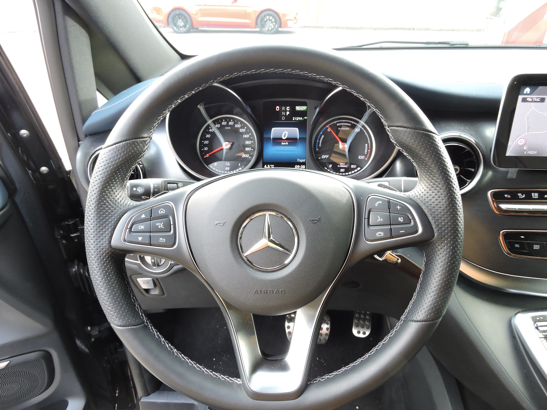 Image MERCEDES-BENZ EQV-300 EQV 300