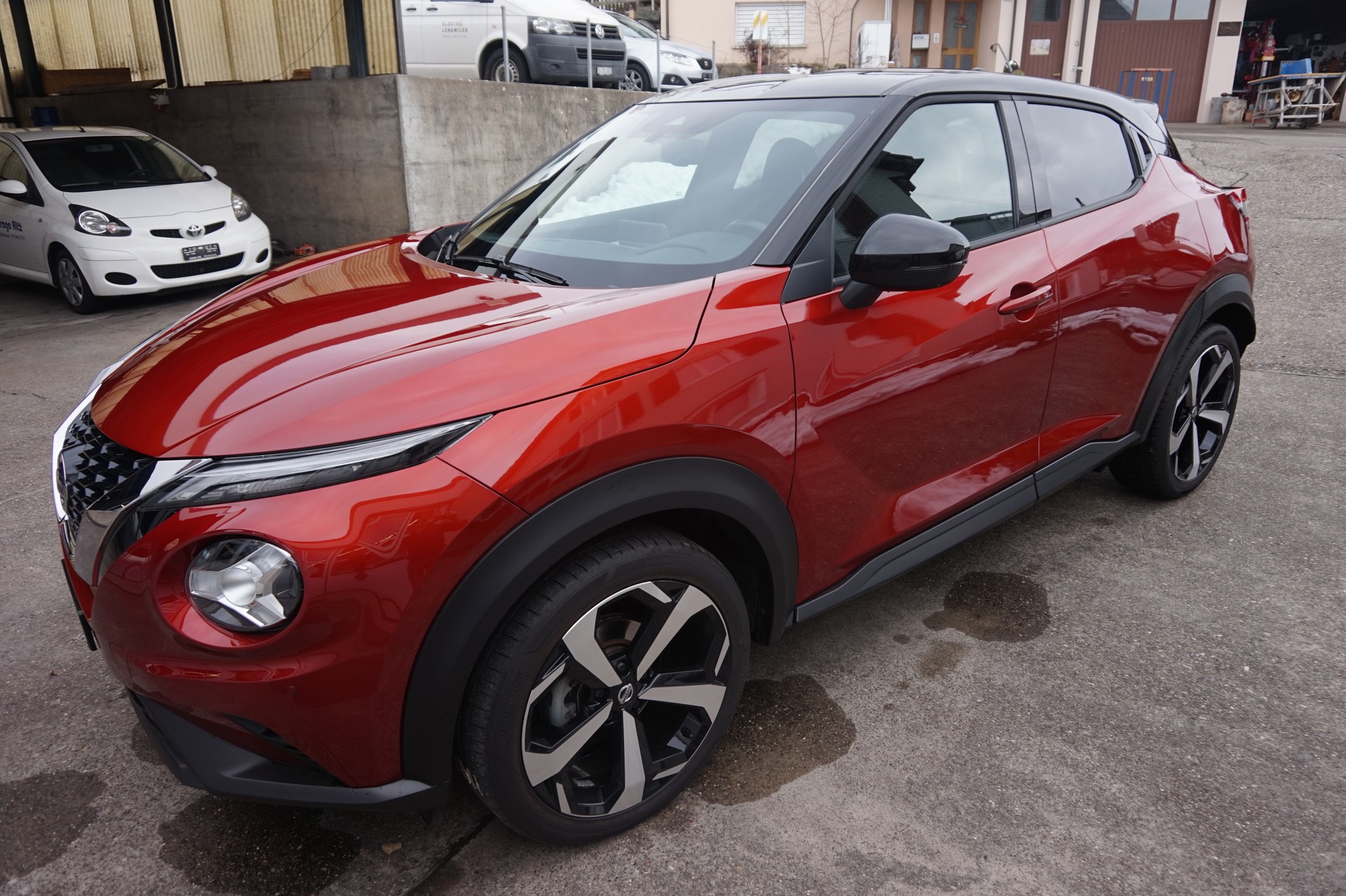 NISSAN Juke 1.0 DIG-T tekna DCT-image-2
