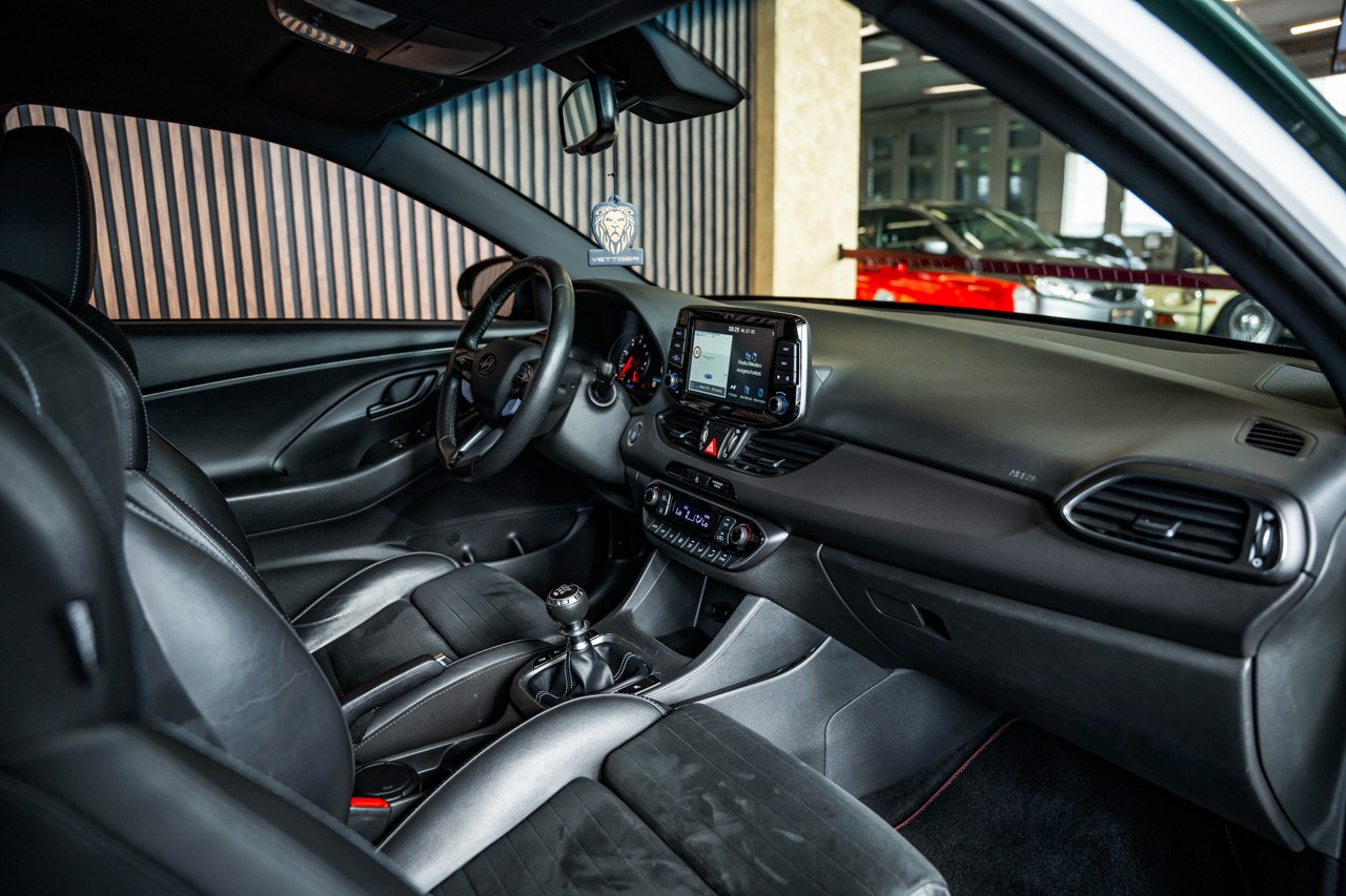HYUNDAI i30 N 2.0 T-GDi-image-14