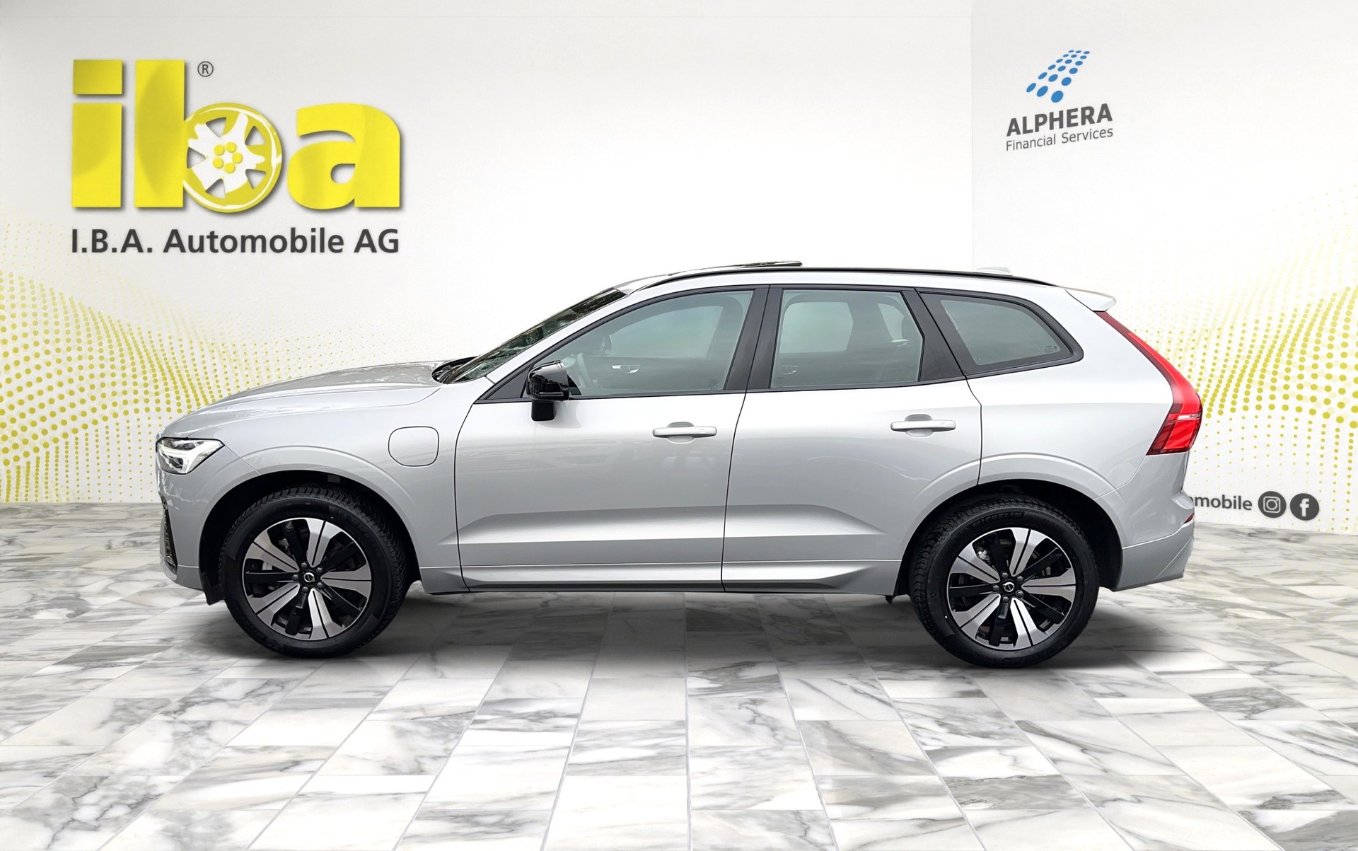 VOLVO XC60 T6 eAWD Plus Dark Hybrid 4x4-showroom-element-1