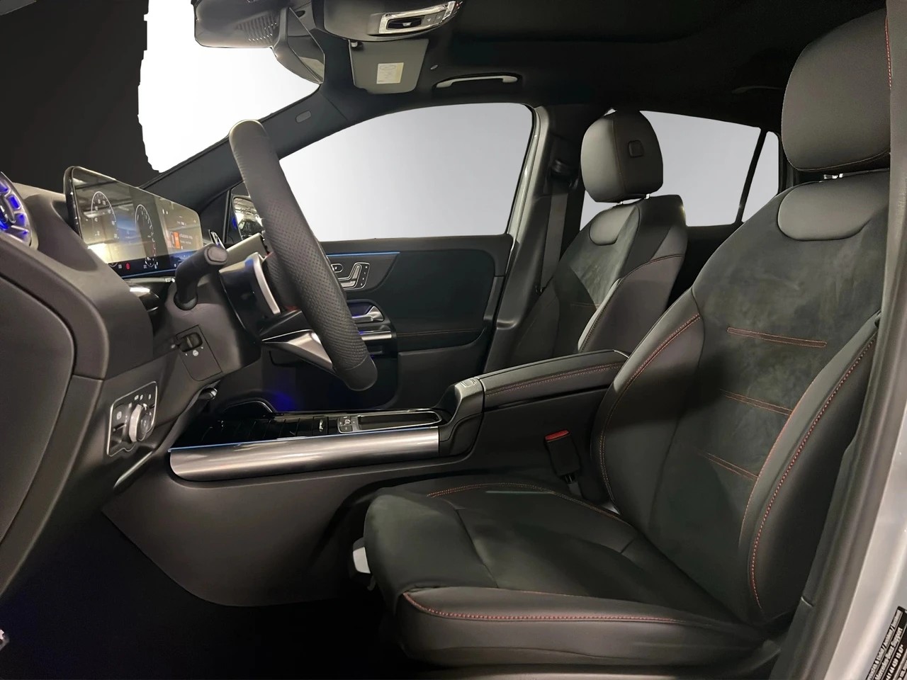 Image MERCEDES-BENZ GLA-250 GLA 250 4Matic 8G-DCT Swiss Star