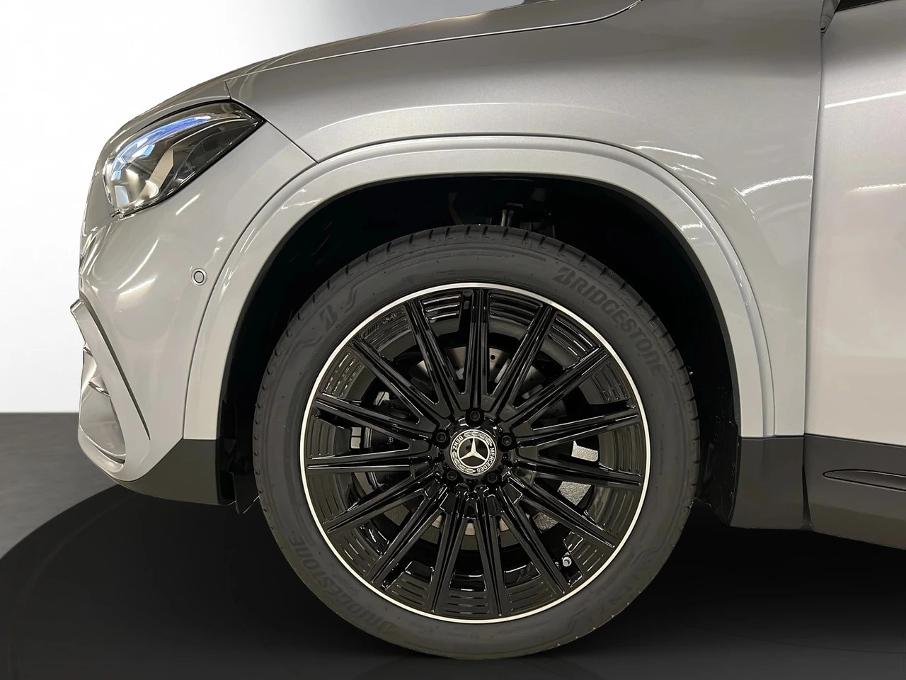 Image MERCEDES-BENZ GLA-250 GLA 250 4Matic 8G-DCT Swiss Star