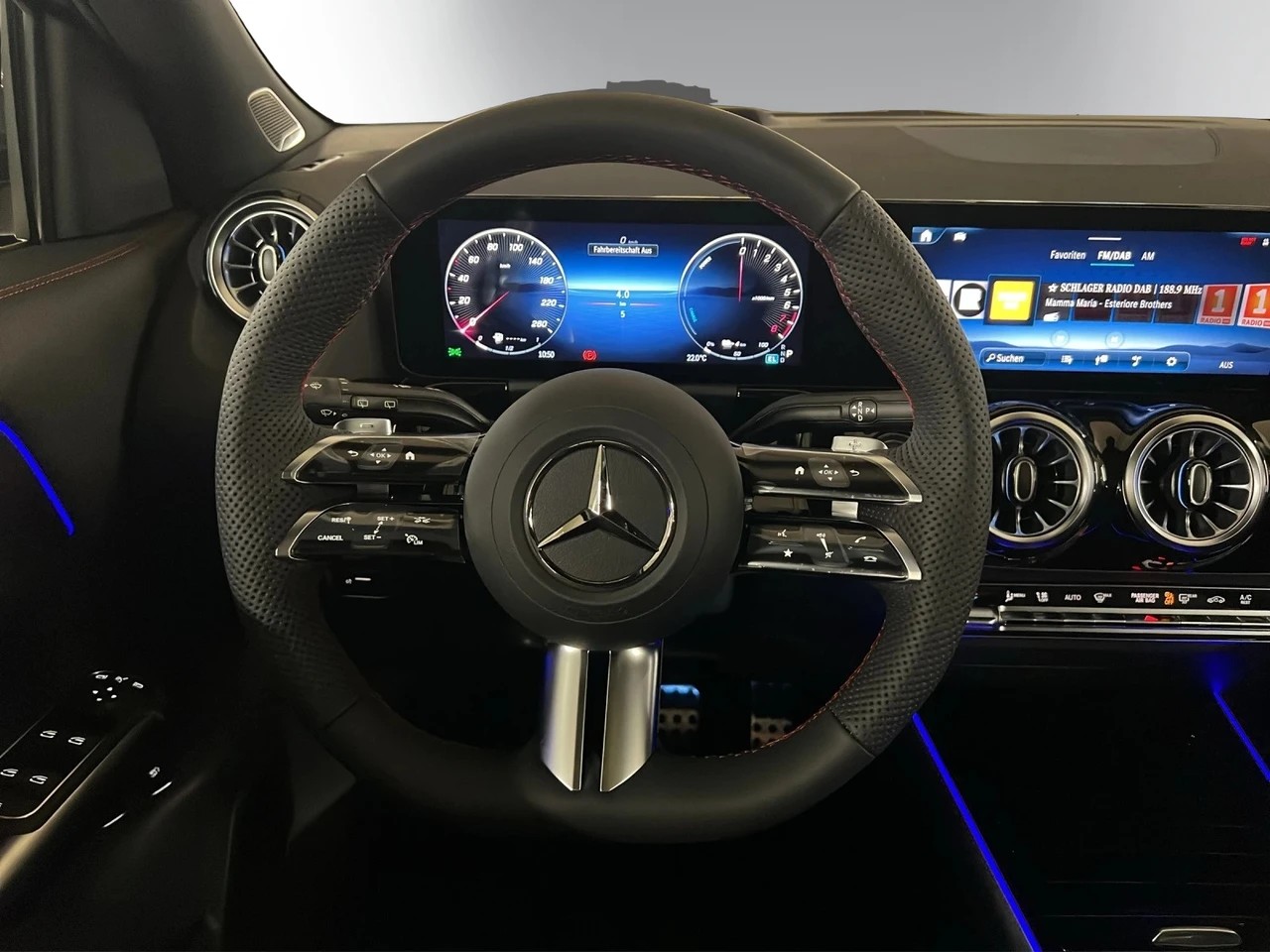 Image MERCEDES-BENZ GLA-250 GLA 250 4Matic 8G-DCT Swiss Star