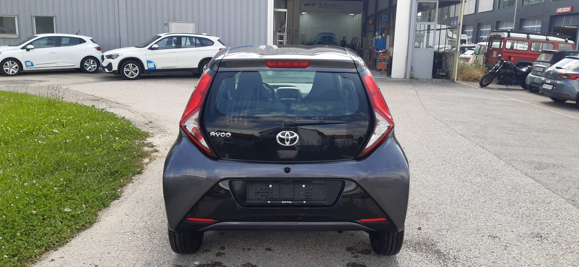 TOYOTA Aygo 1.0 VVT-i x-play X-shift-showroom-element-3