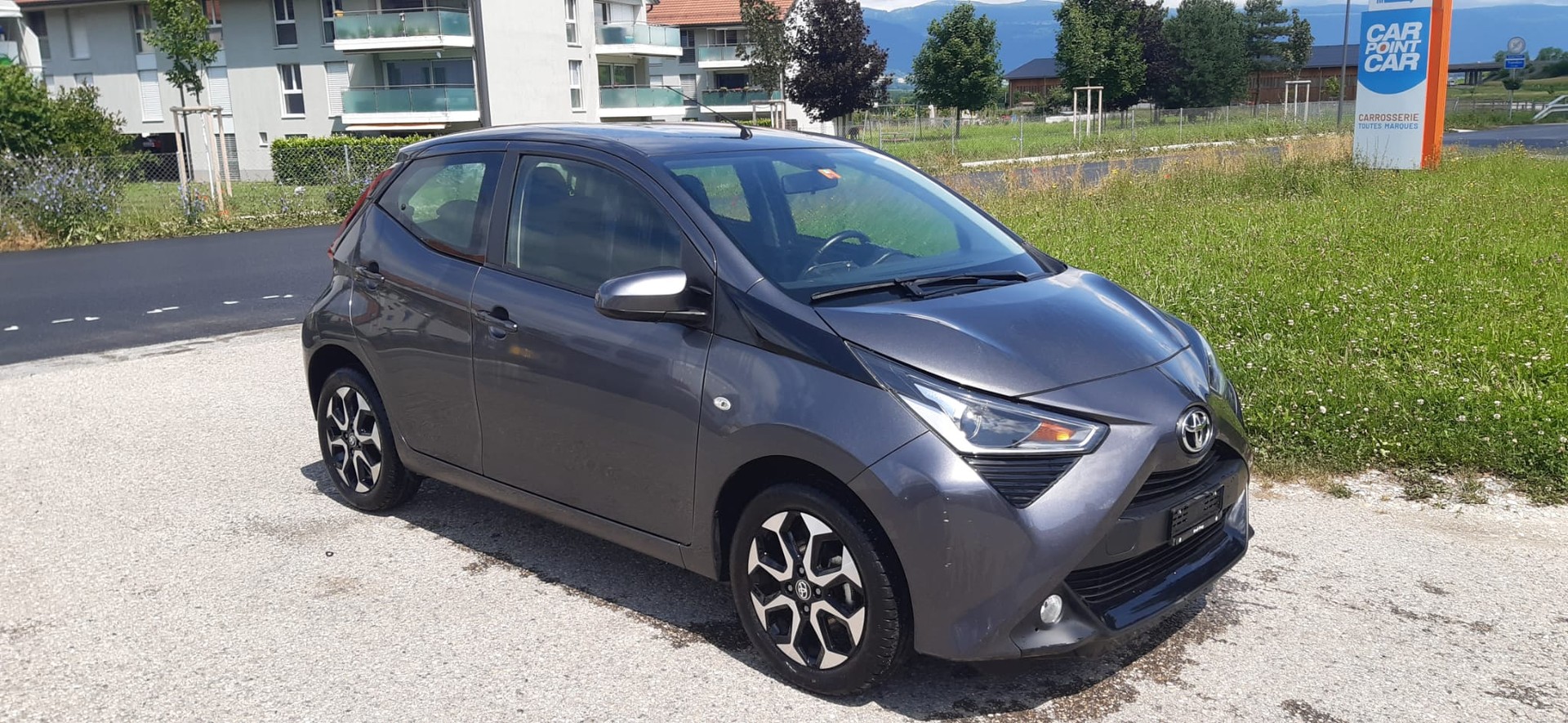 TOYOTA Aygo 1.0 VVT-i x-play X-shift-showroom-element-1