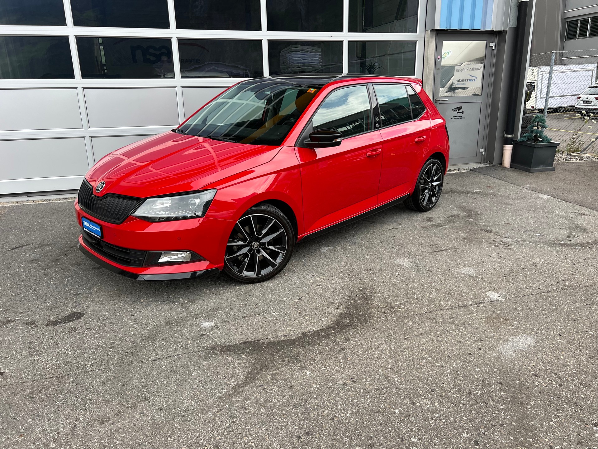 SKODA Fabia 1.0 TSI Monte Carlo DSG *** Navigation * Rückfahrkamera * Tempomat * frisch ab MFK * 1 Jahr Garantie möglich ***-showroom-element-2