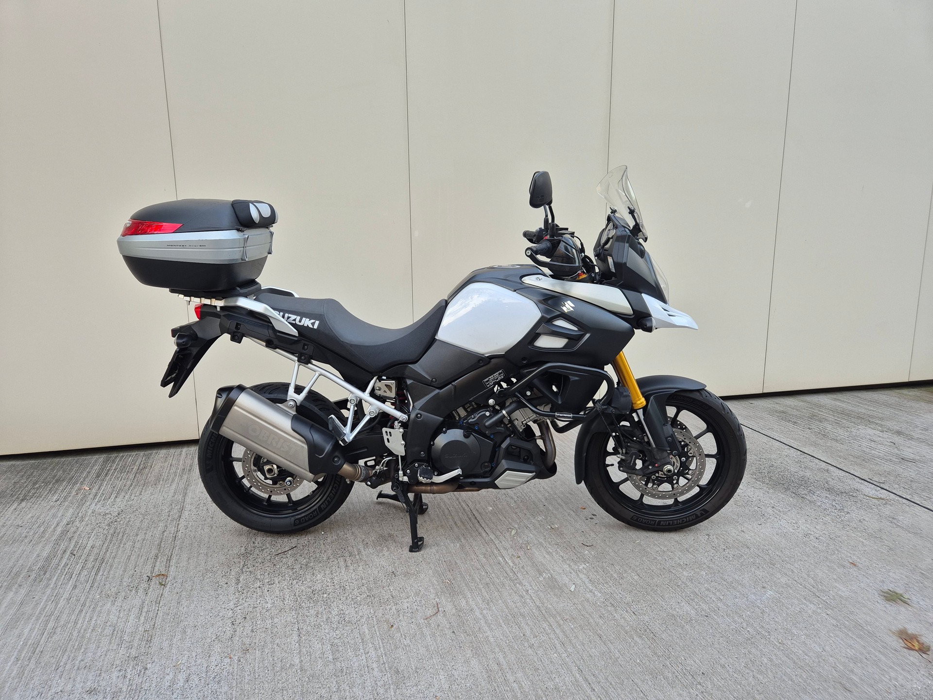 suzuki v strom 1000 abs 2014