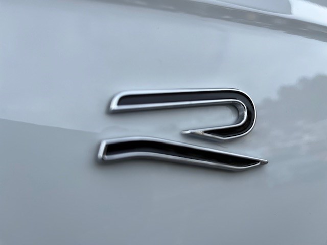 VW Touareg 3.0 TDI R-Line Tiptronic-image-1