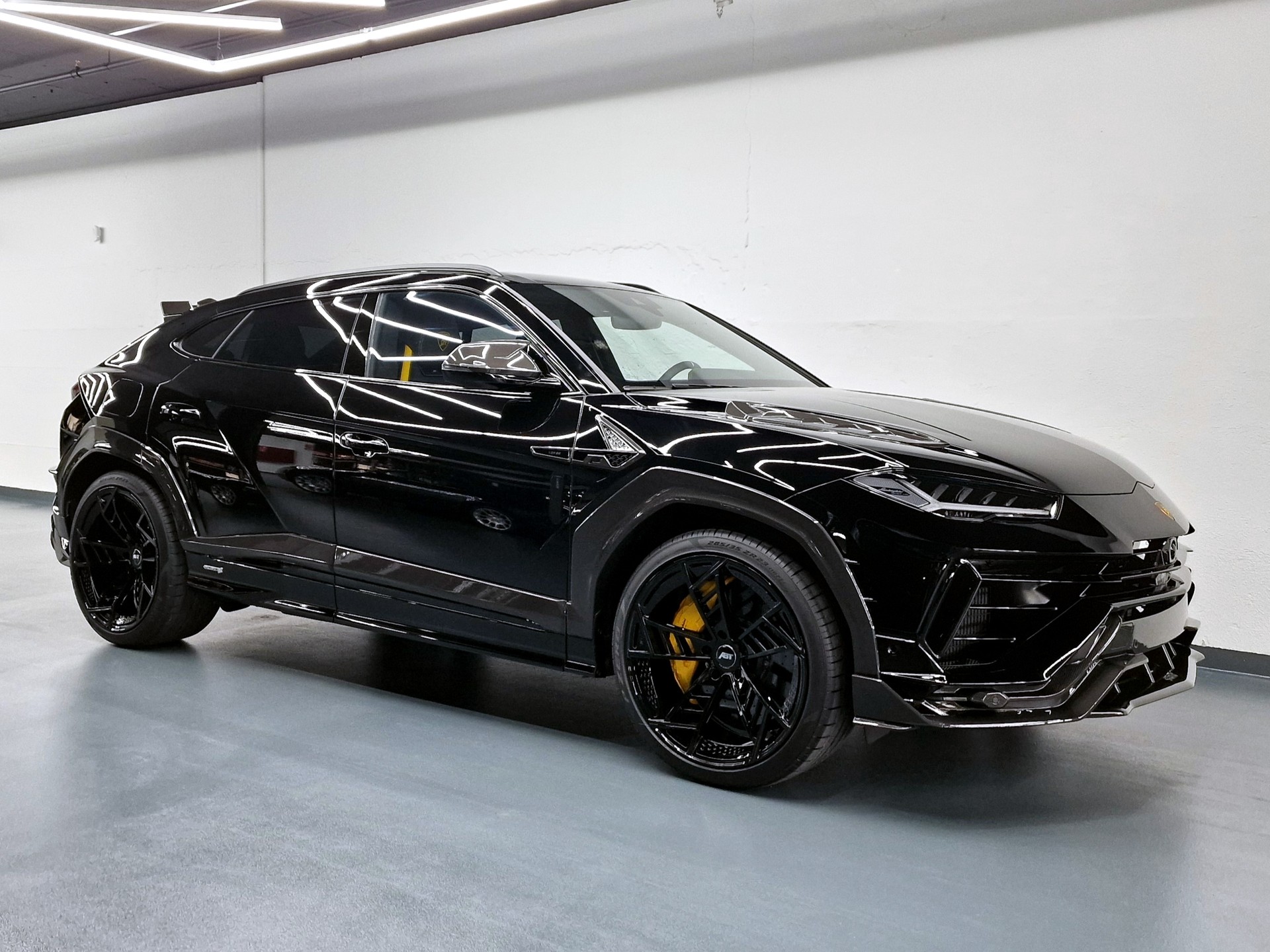 LAMBORGHINI ABT SCATENATO 840 PS-showroom-element-1