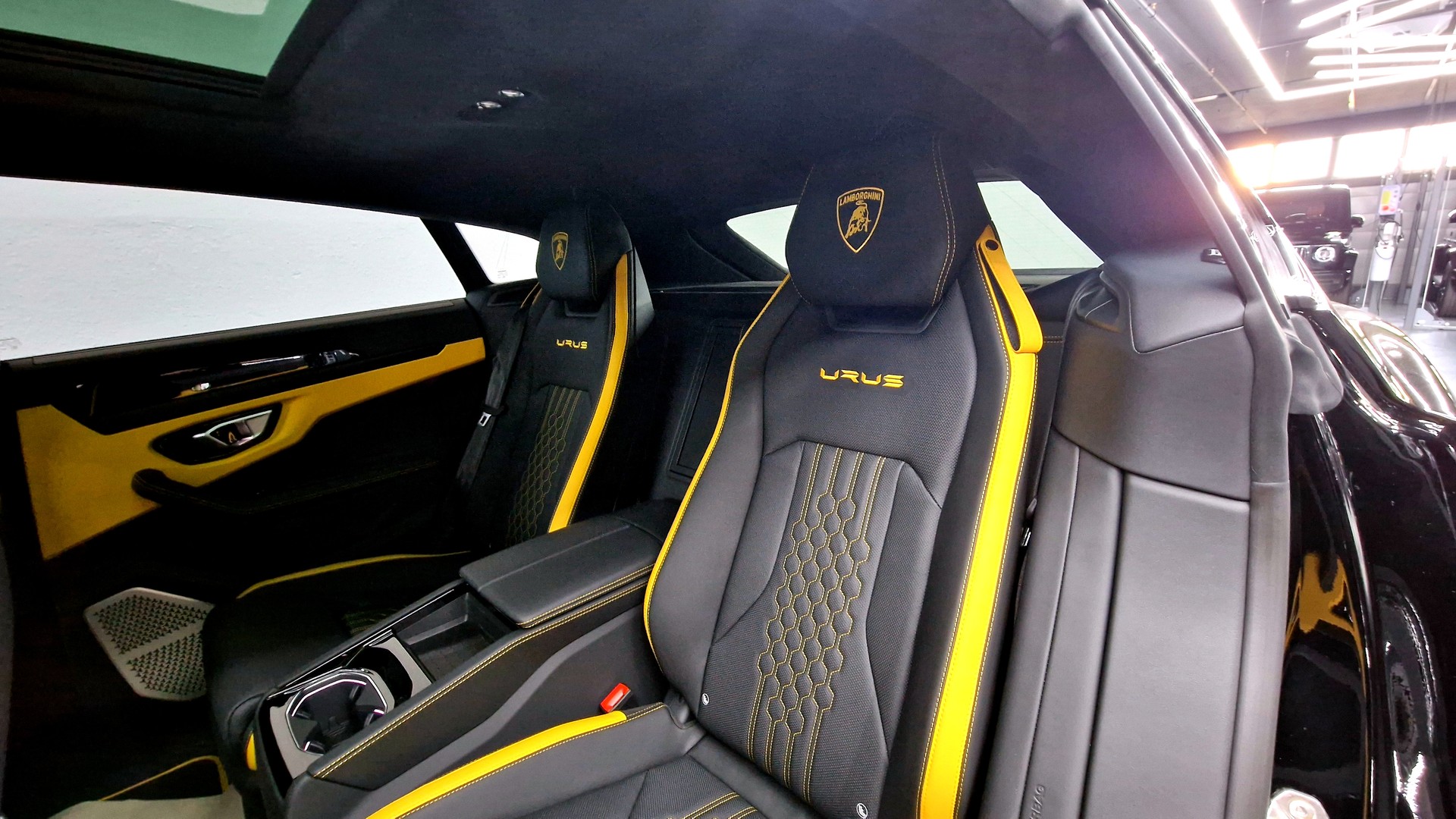 LAMBORGHINI ABT SCATENATO 840 PS-image-23